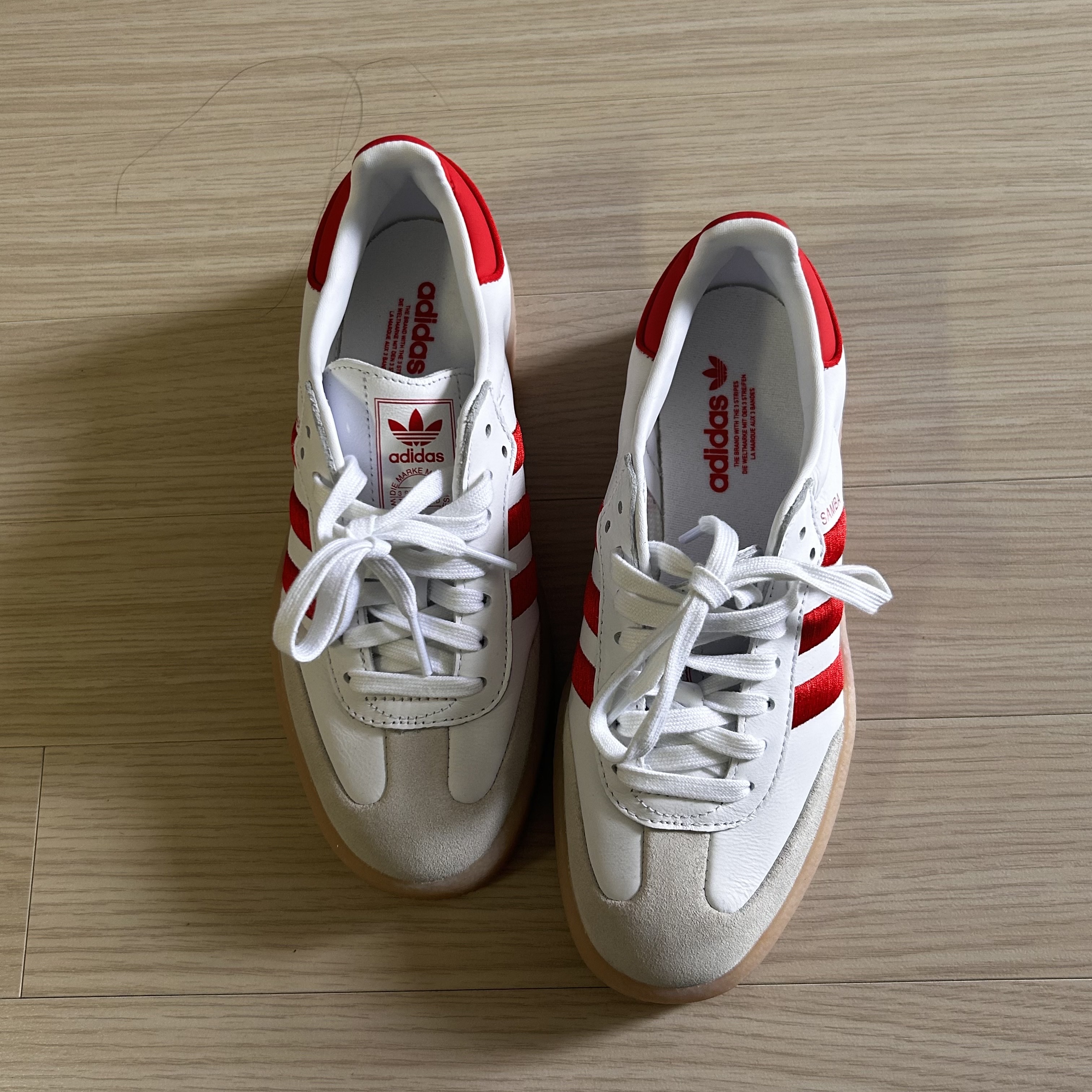 (W) Adidas Sambae Cloud White Better Scarlet 착용 스타일
