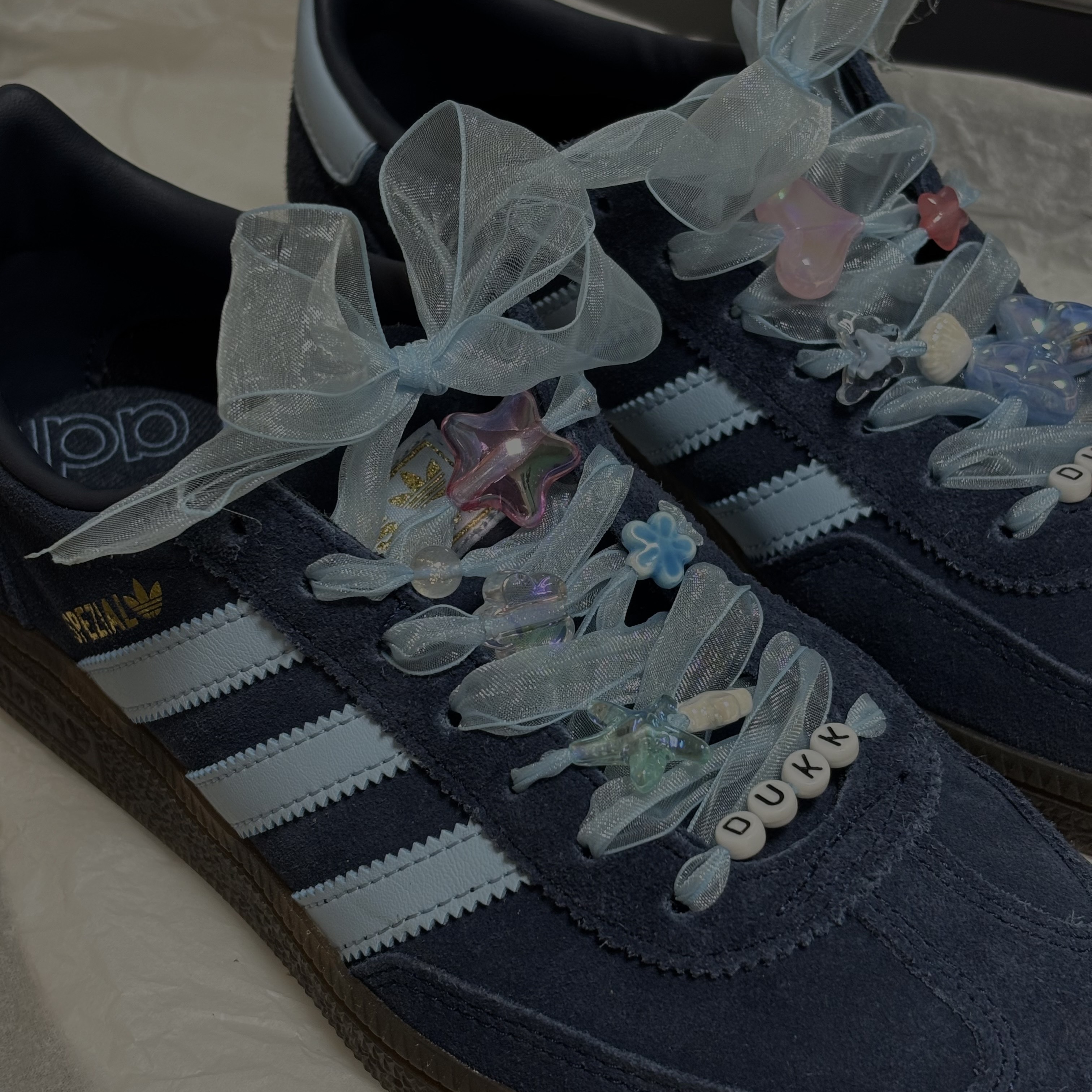 Adidas Spezial Handball Collegiate Navy 착용 스타일 - 1
