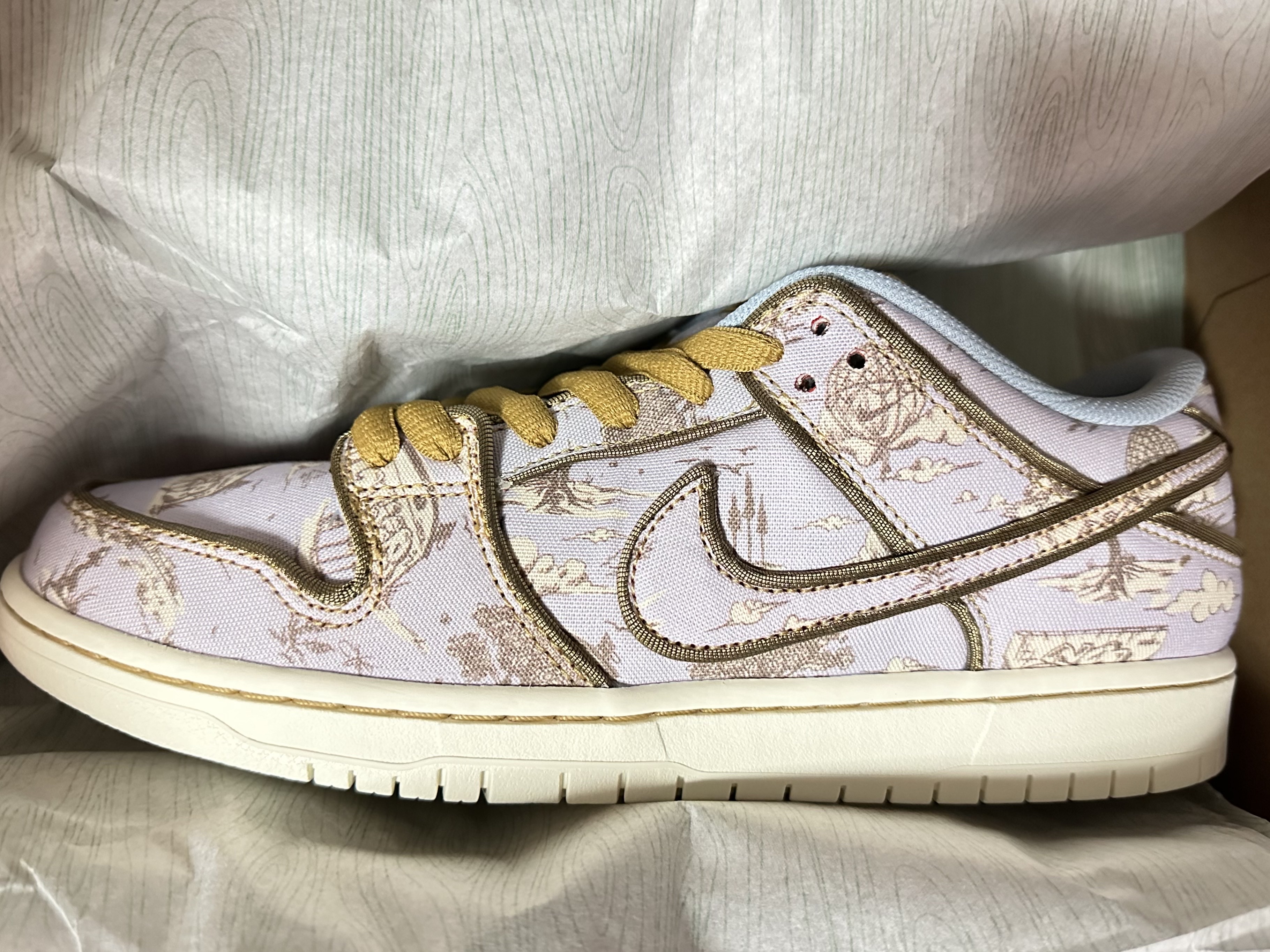 Nike SB Dunk Low Pro Premium Toile 착용 스타일