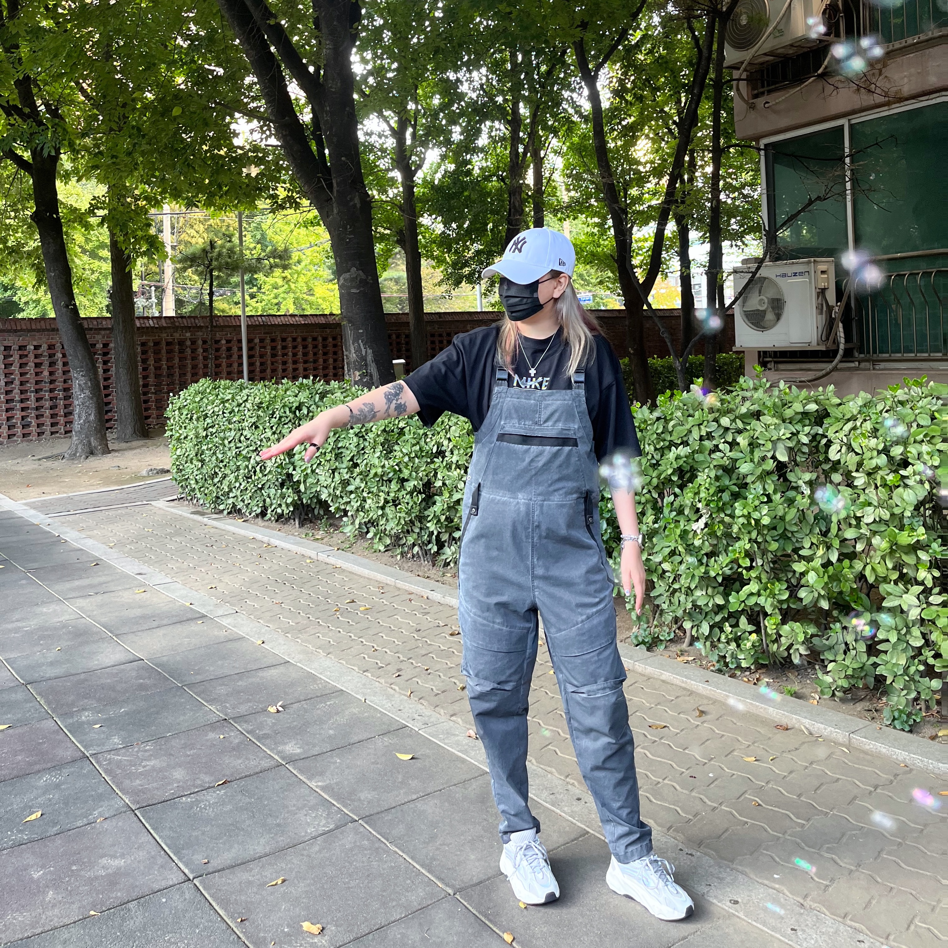 Nike NSW Tech Pack Woven Unlined Overalls Anthracite - Asia, Adidas Yeezy Boost 700 V2 Static 2022 착용 스타일 - 1