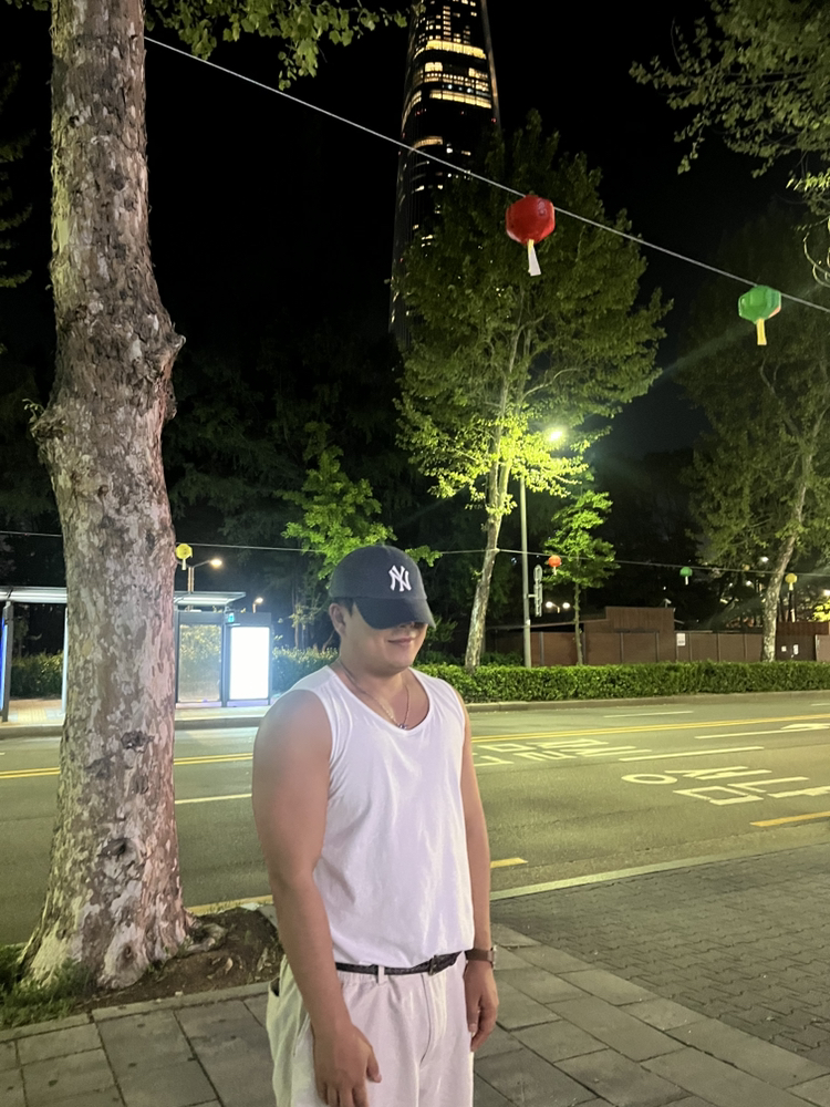 KREAM 프로필 이미지