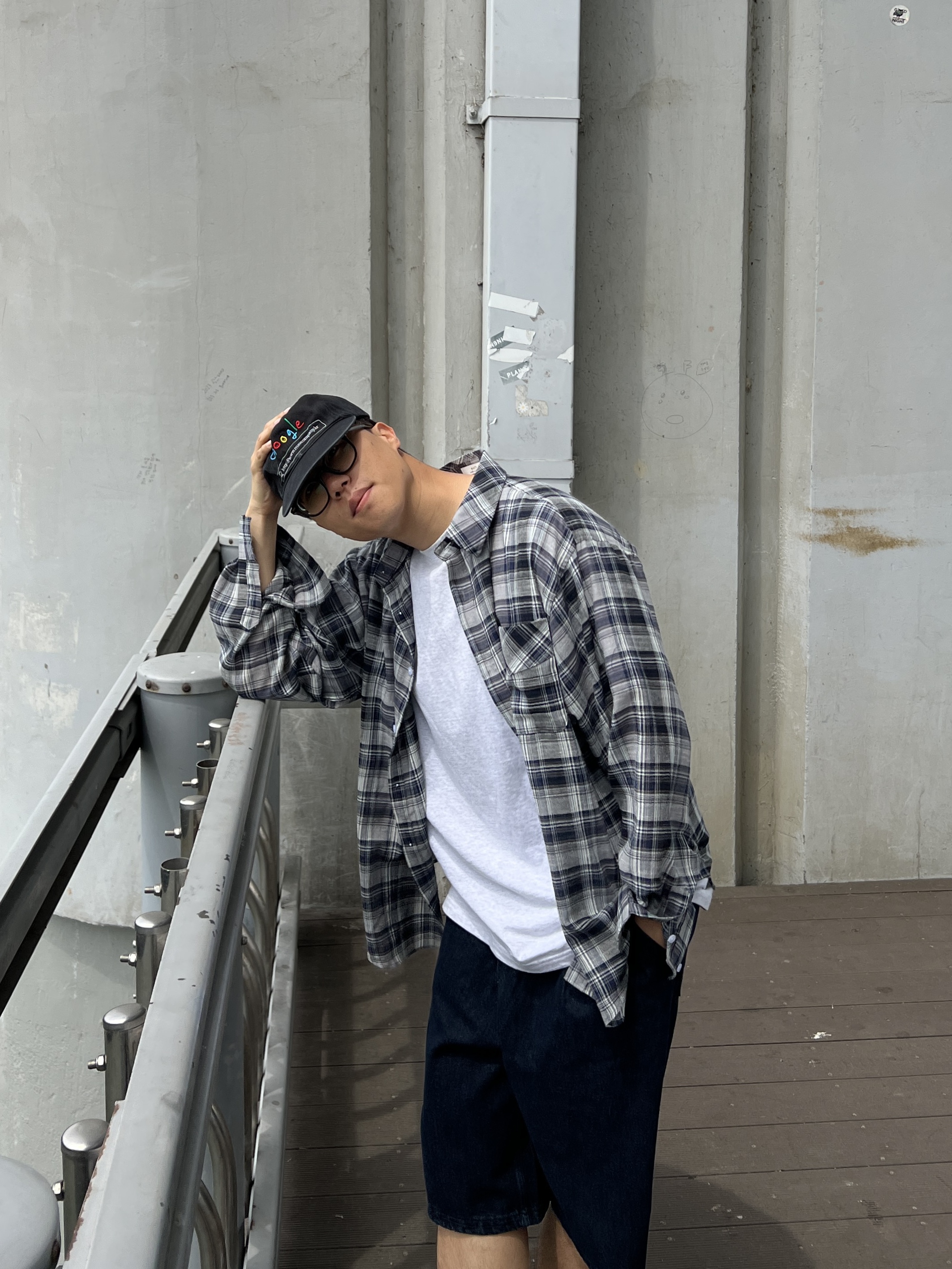 Vans Checkerboard Comfycush One Black 착용 스타일 - 2