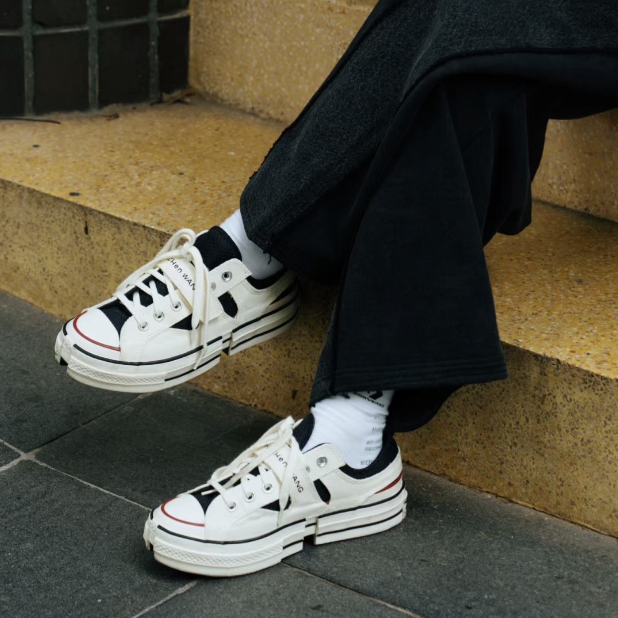 Converse x Feng Chen Wang Chuck 70 Ox 2-in-1 Egret 착용 스타일 - 1