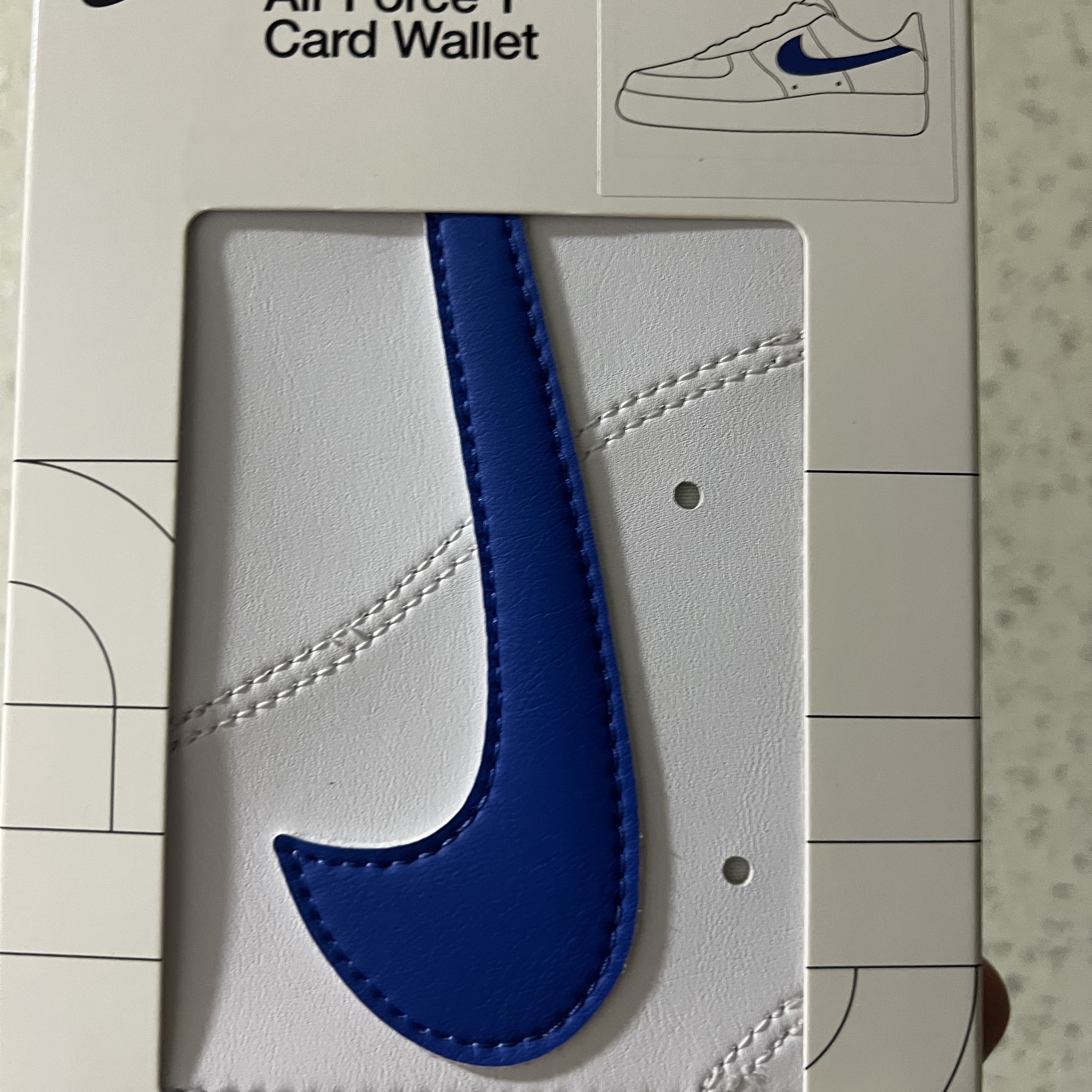 Nike Icon Air Force 1 Card Wallet White 착용 스타일