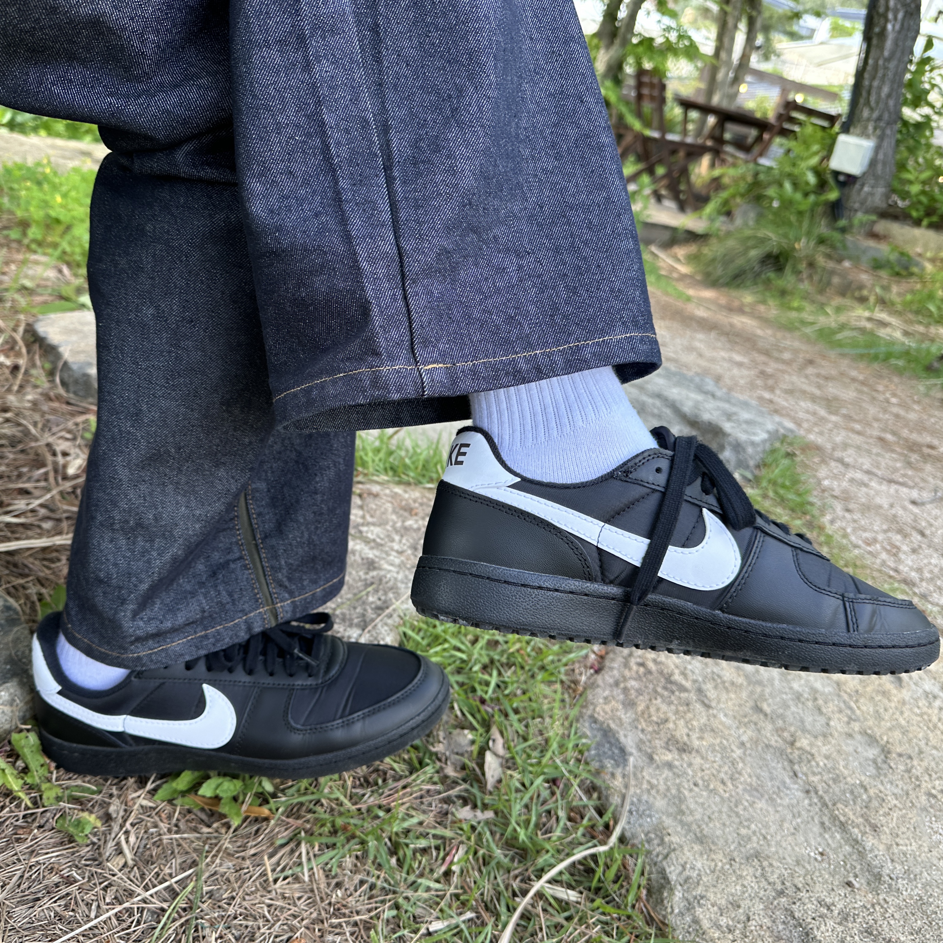 Nike Field General 82 SP Black and White 착용 스타일