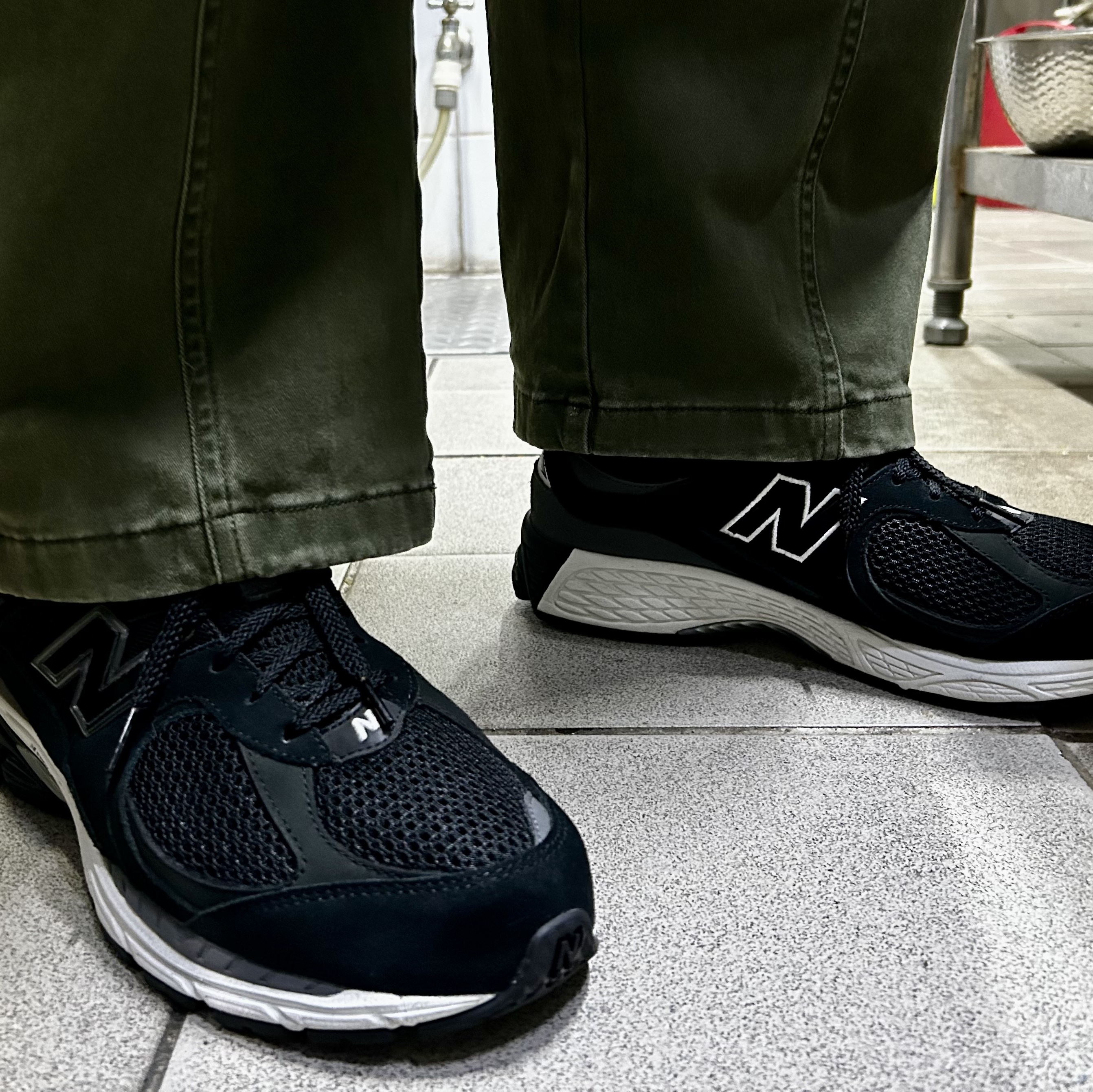 New Balance 2002R Magnet 착용 스타일