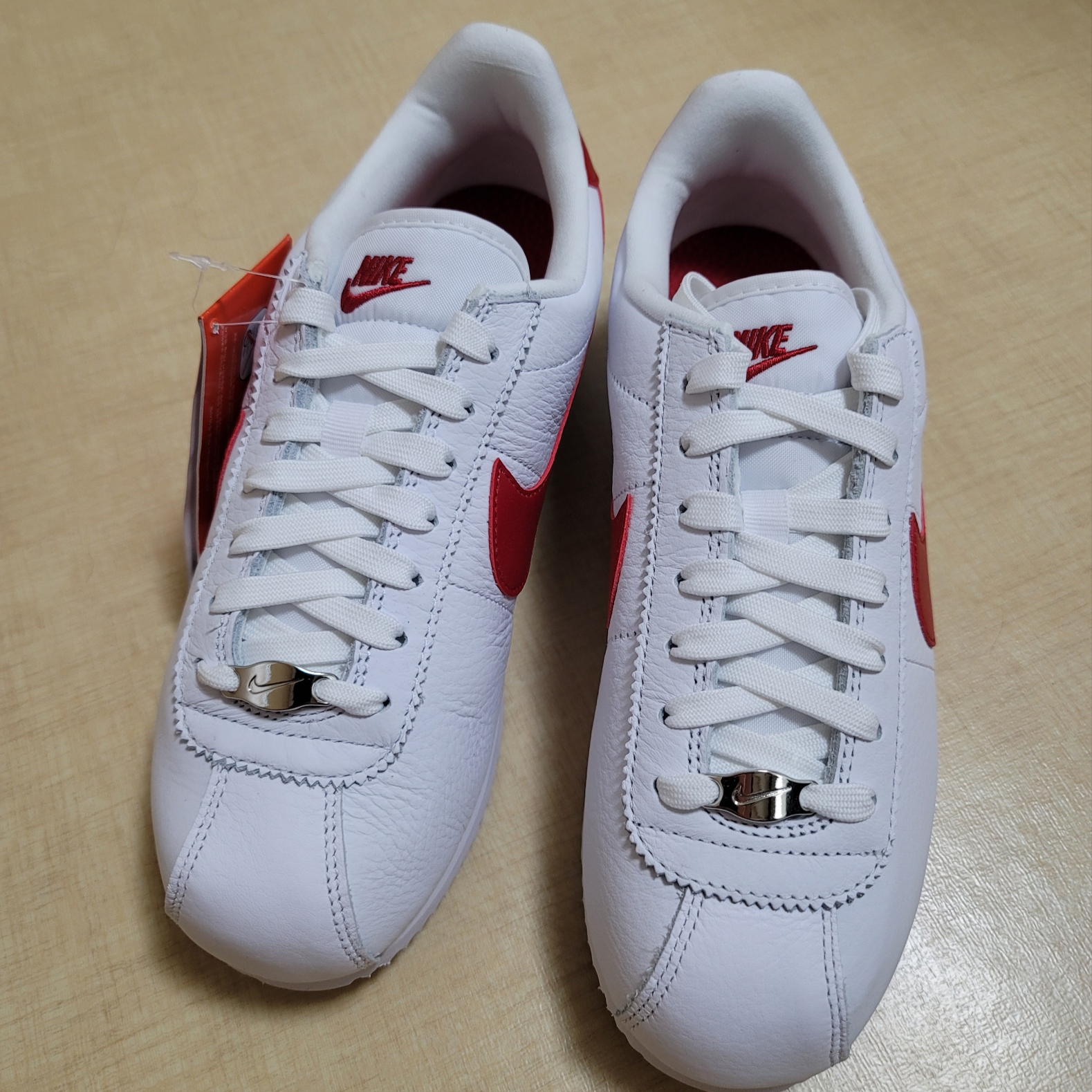 Nike Cortez Varsity Red White & Blue 착용 스타일