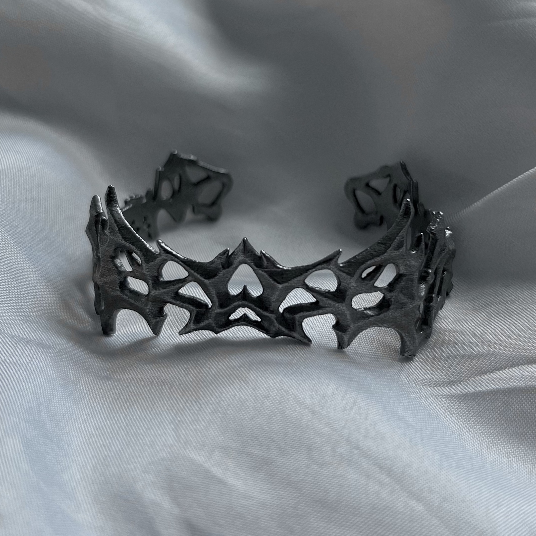 Test Artifact Shard Bracelet 000 Steel 착용 스타일 - 4