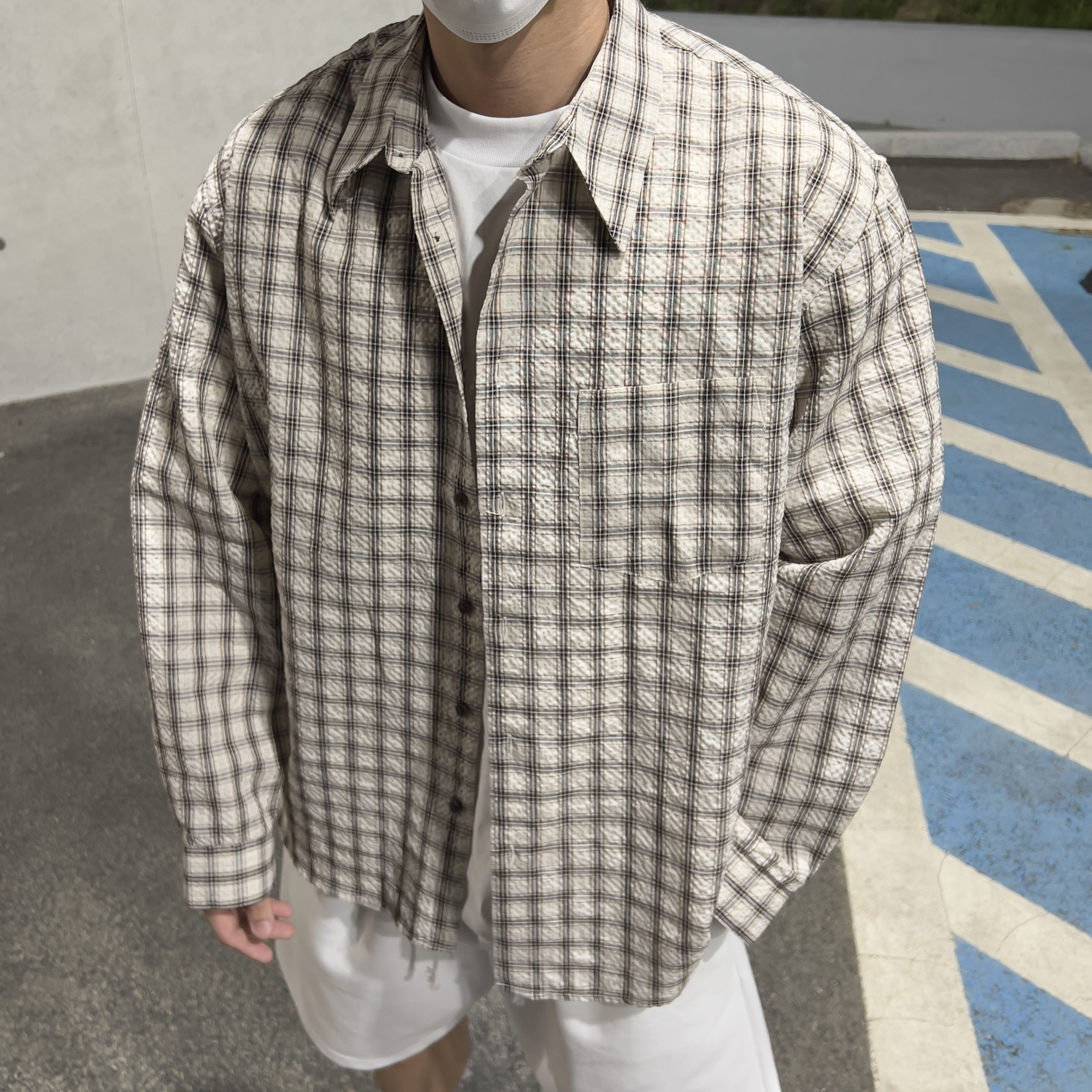 Oakley Factory Team x Brain Dead Flesh White Birch 착용 스타일 - 4