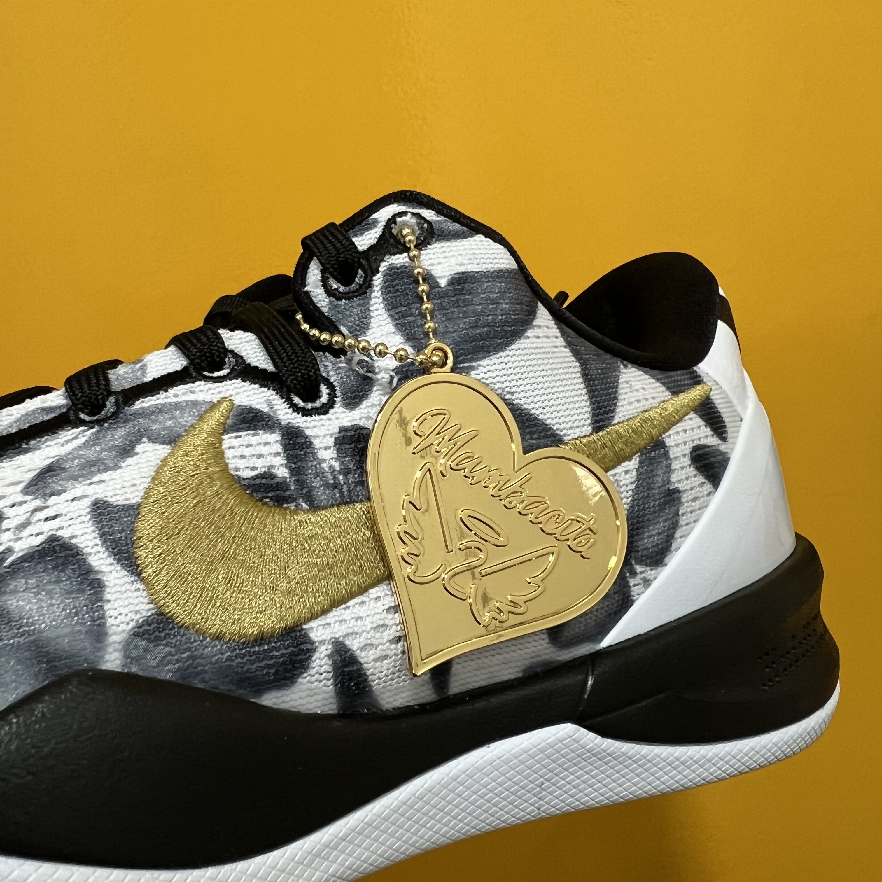 Nike Kobe 8 Protro Mambacita 착용 스타일 - 2