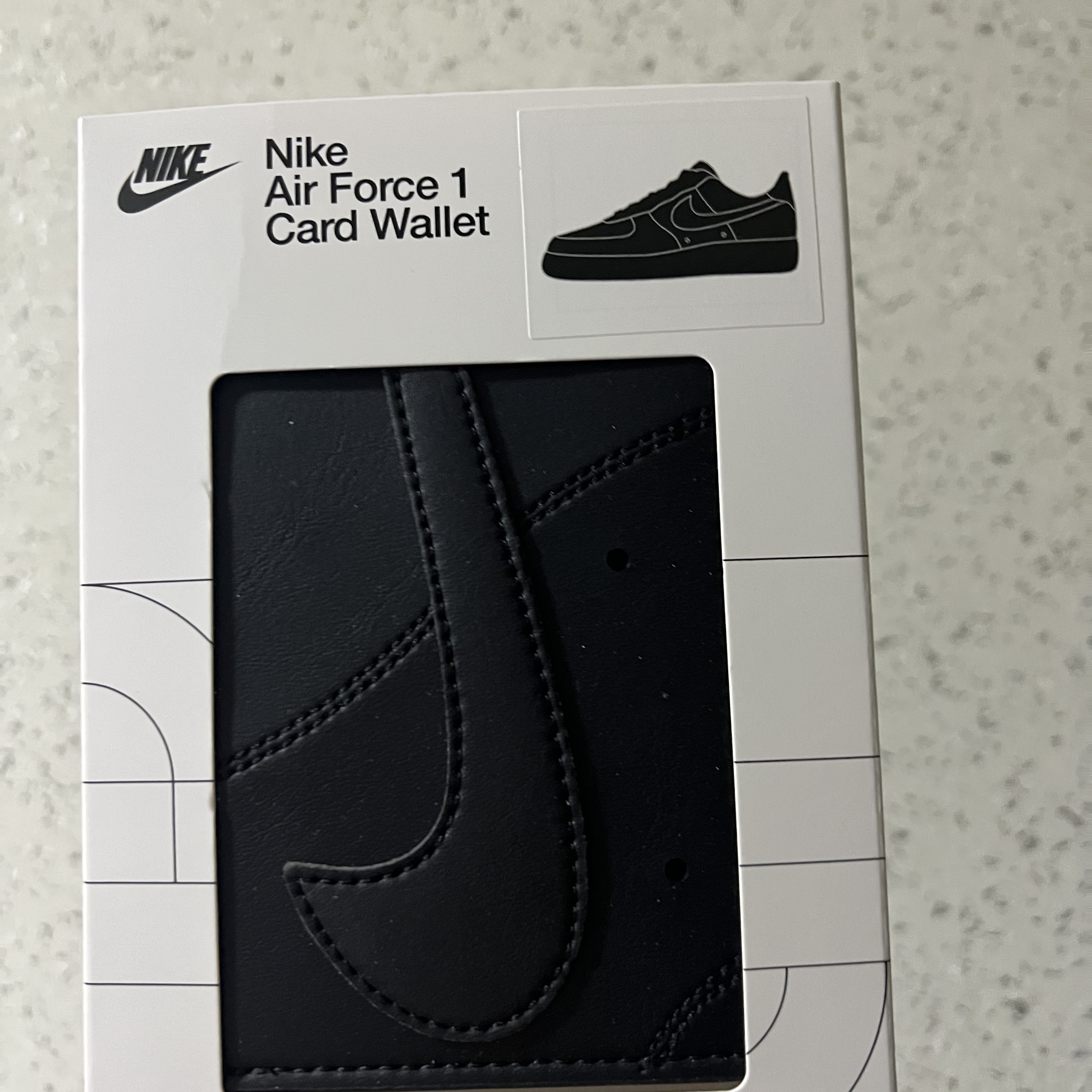 Nike Icon Air Force 1 Card Wallet Black 착용 스타일