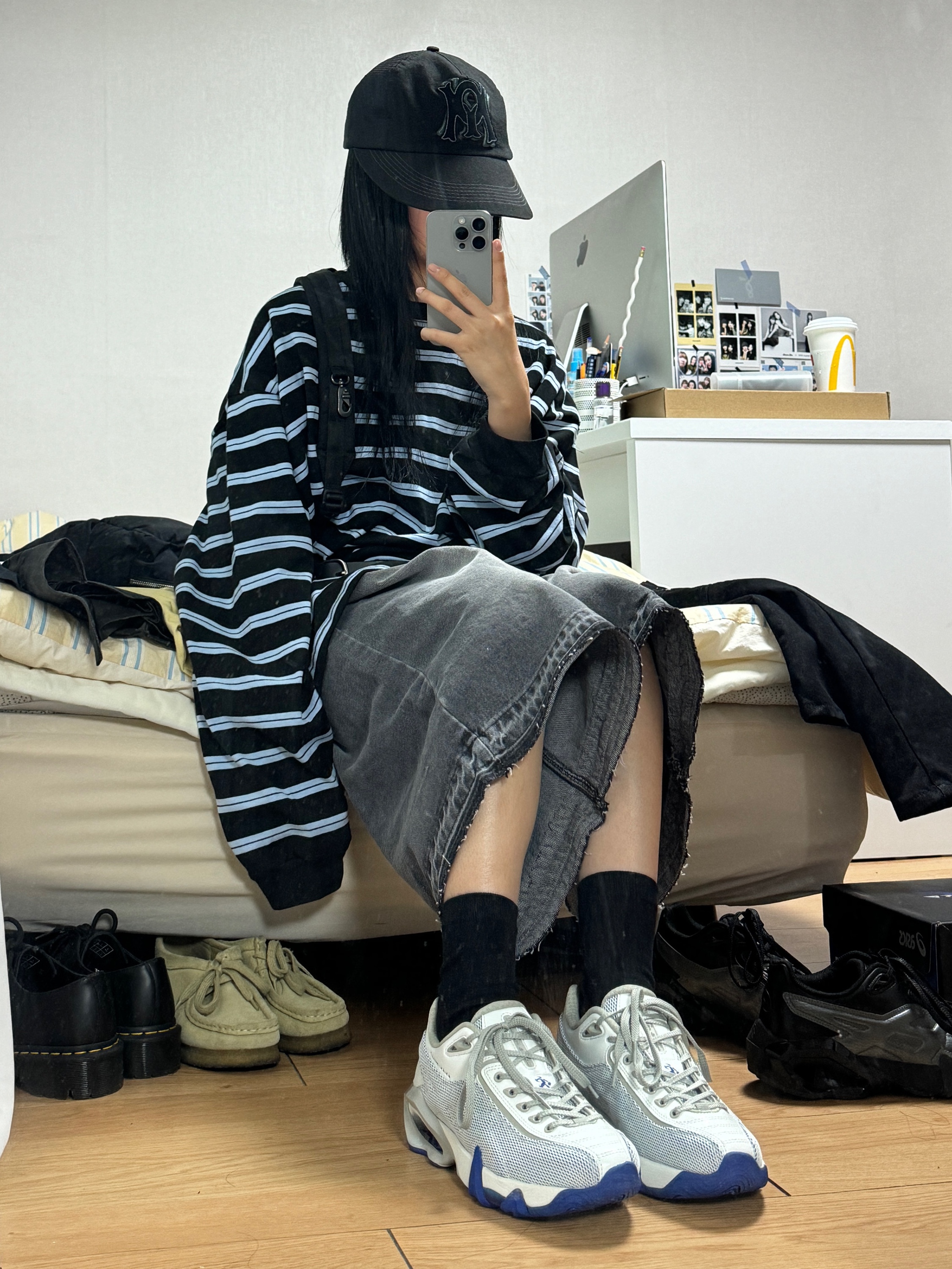 Asics x Kiko Kostadinov Novalis Gel-Teremoa Snow White Asics Blue, Asics x Kiko Kostadinov Novalis Gel-Teremoa Obsidian Black Smoke Shadow 착용 스타일