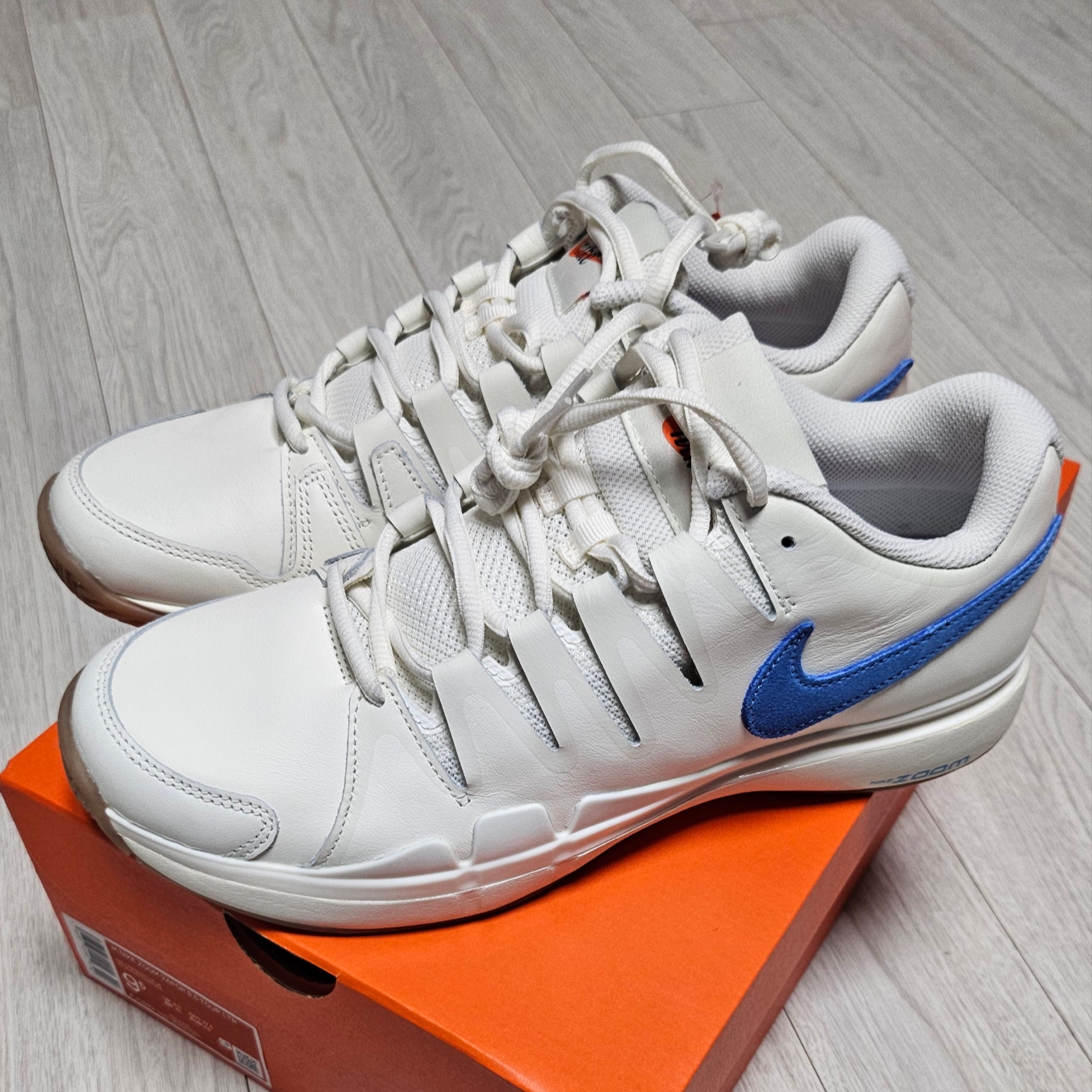 Nike Zoom Vapor 9.5 Tour LTR Sail University Blue 착용 스타일