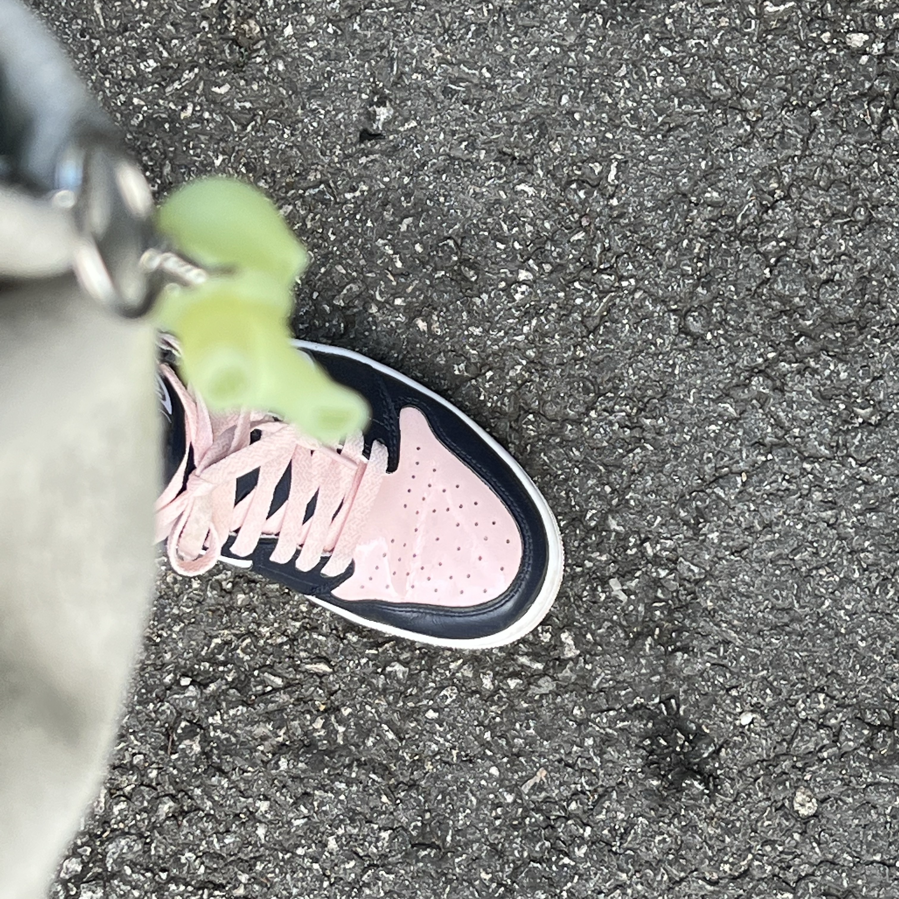 (W) Jordan 1 Retro High OG Atmosphere 착용 스타일
