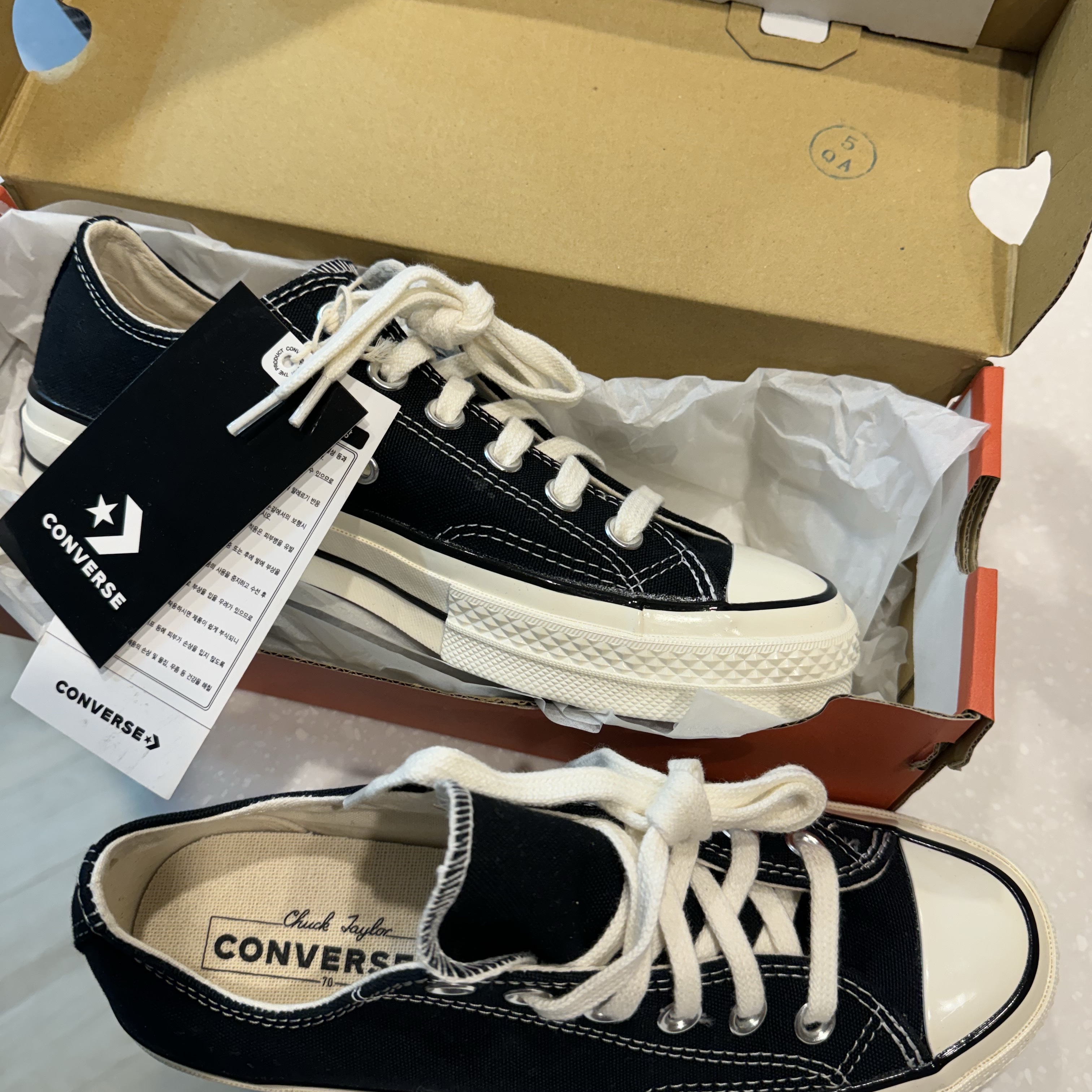 Converse Chuck 70 Ox Black - Standard 착용 스타일