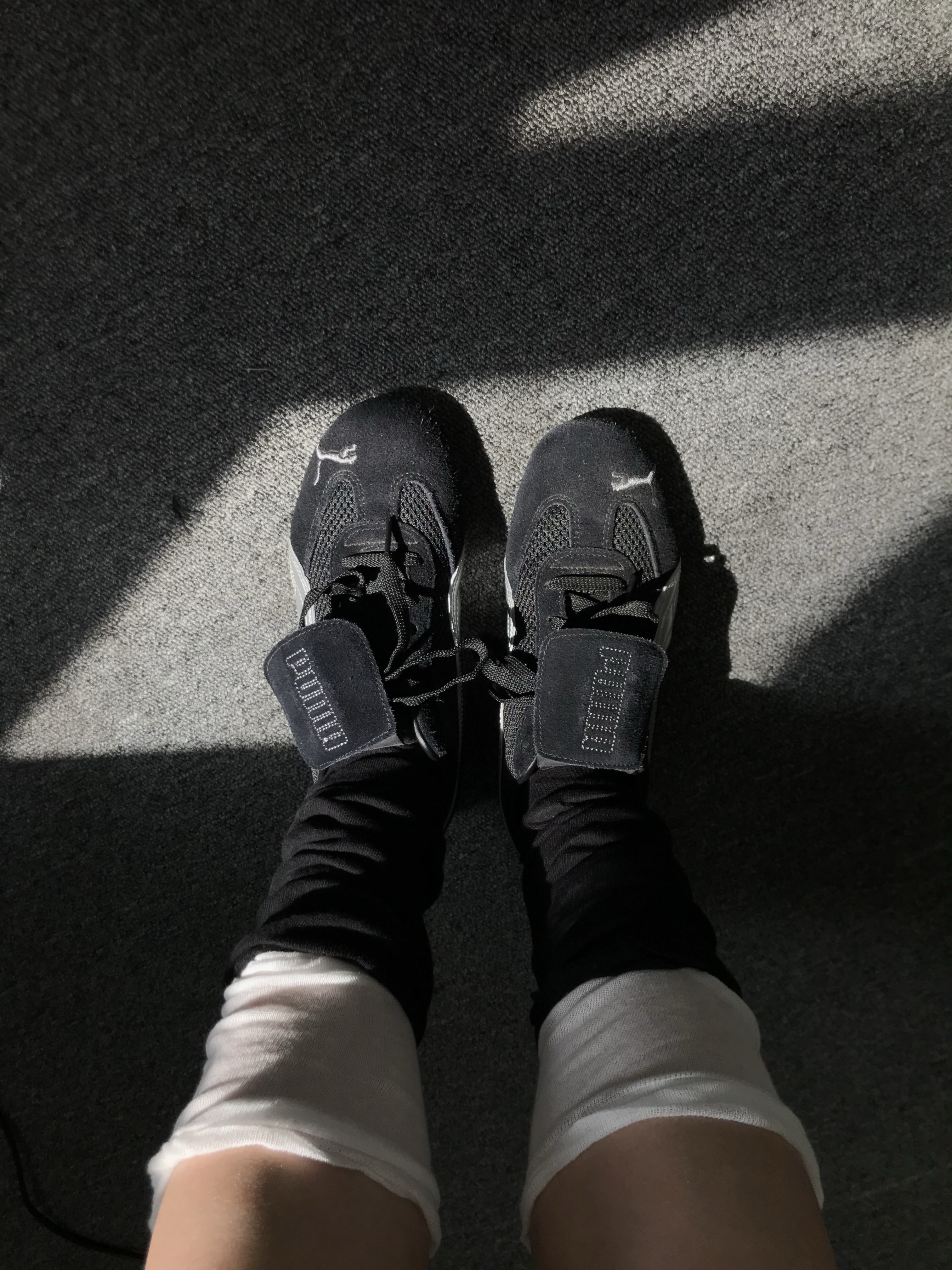 Puma x Open Yy Speedcat Black Shadow Gray 착용 스타일 - 1