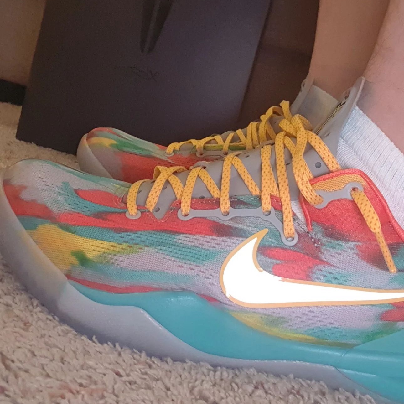 Nike Kobe 8 Protro Venice Beach 착용 스타일 - 2