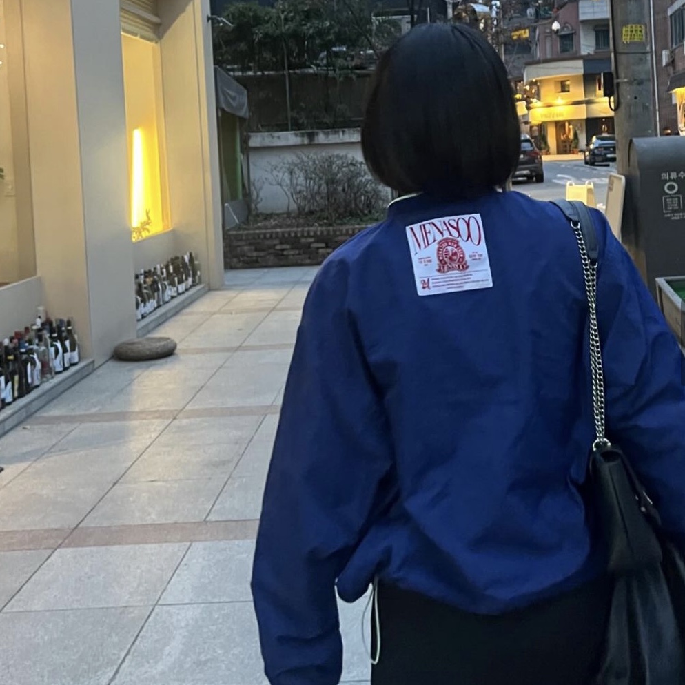 Menasoo Hearttrack Vneck Nylon Anorak Jacket Navy, Menasoo Hearttrack Vneck Nylon Anorak Jacket Red 착용 스타일
