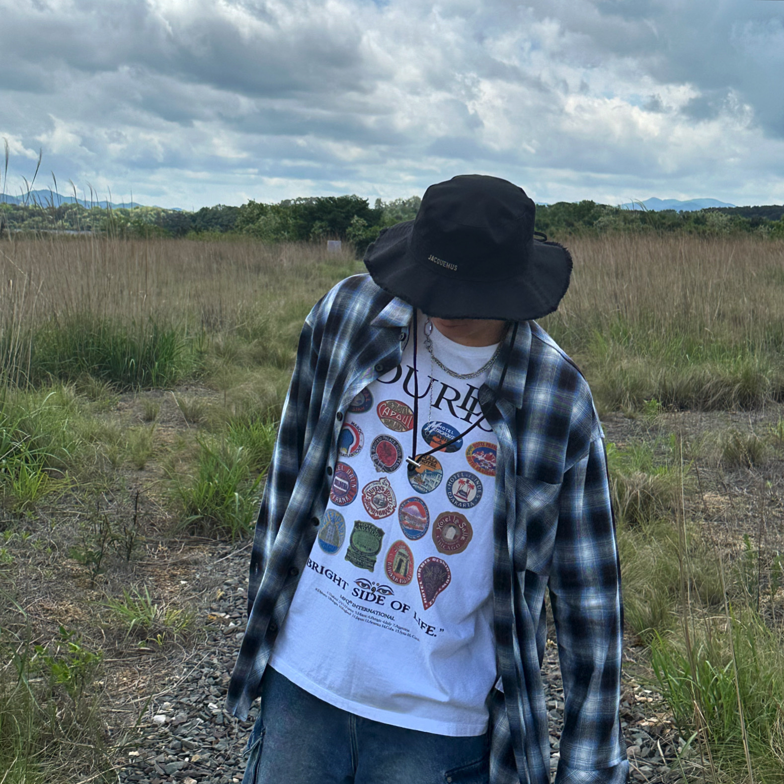 Jacquemus Le Bob Artichaut Bucket Hat Black 착용 스타일