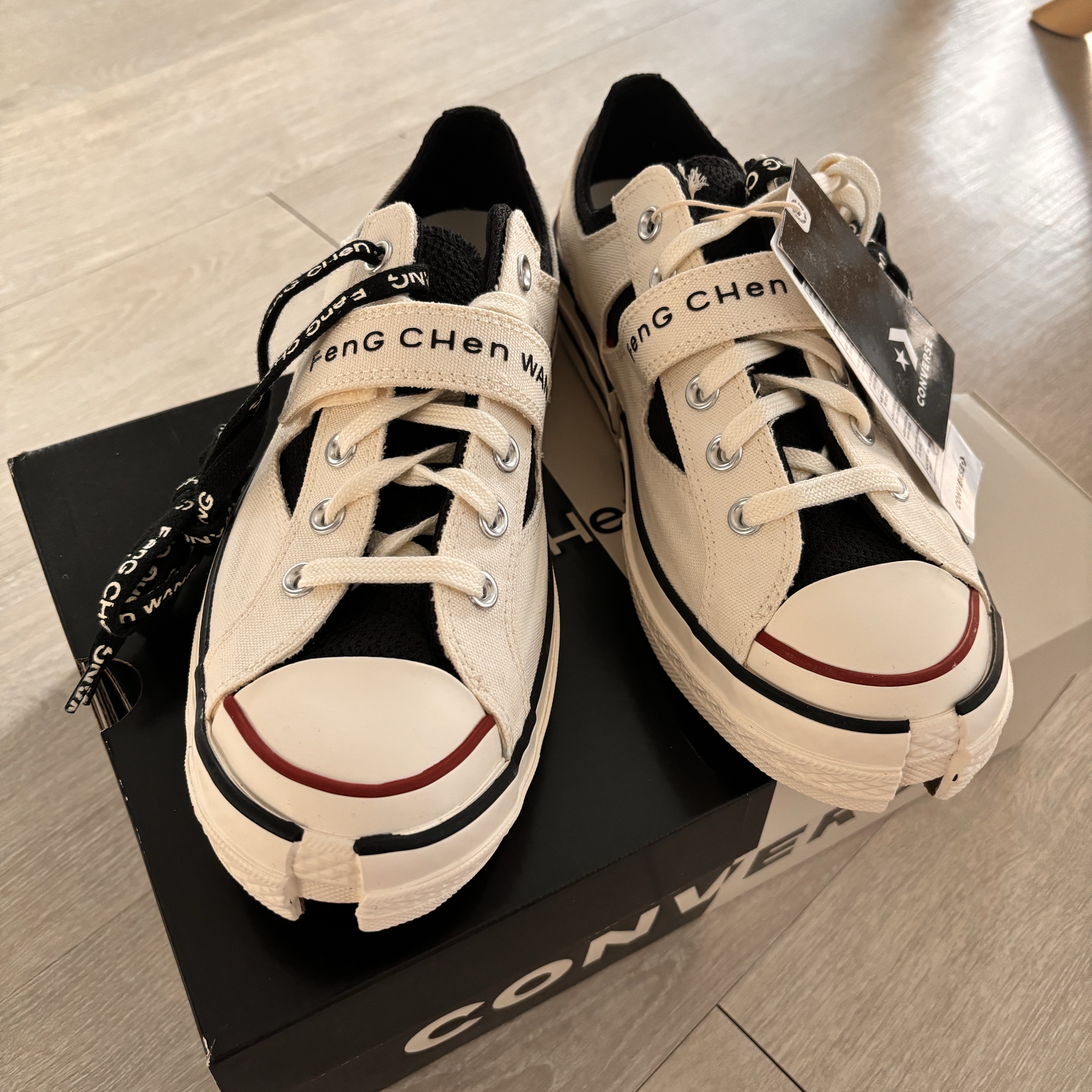Converse x Feng Chen Wang Chuck 70 Ox 2-in-1 Egret 착용 스타일 - 3