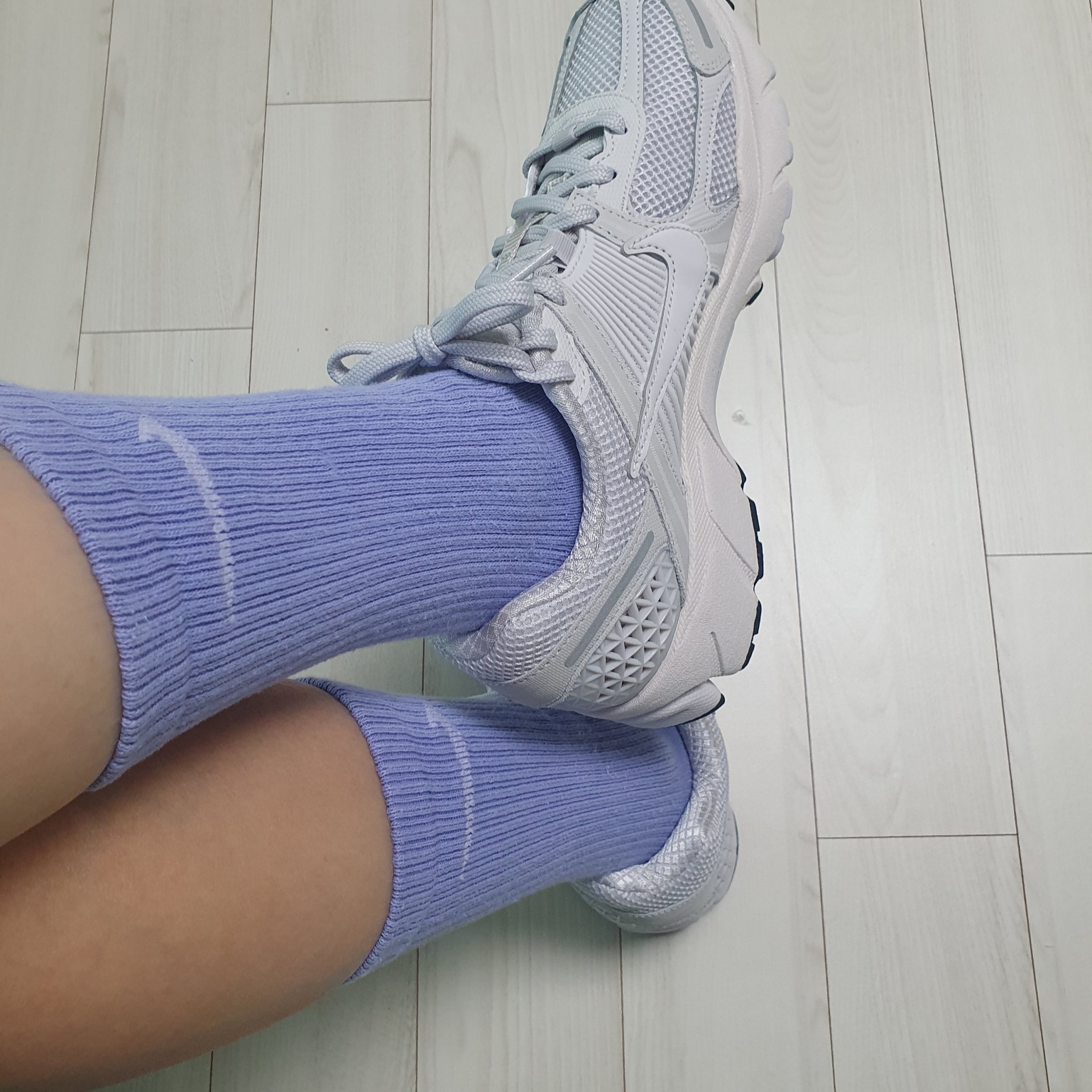 Nike Zoom Vomero 5 SP Vast Grey 2023 착용 스타일 - 1