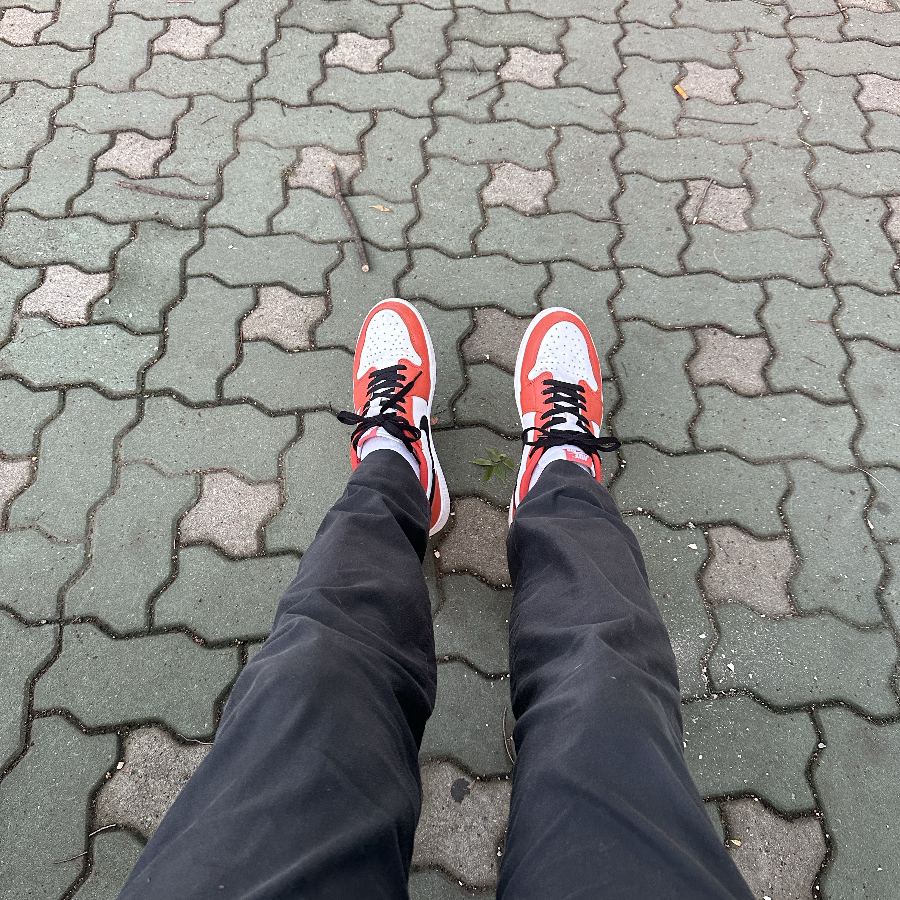 Jordan 1 Low OG Starfish 착용 스타일 - 1