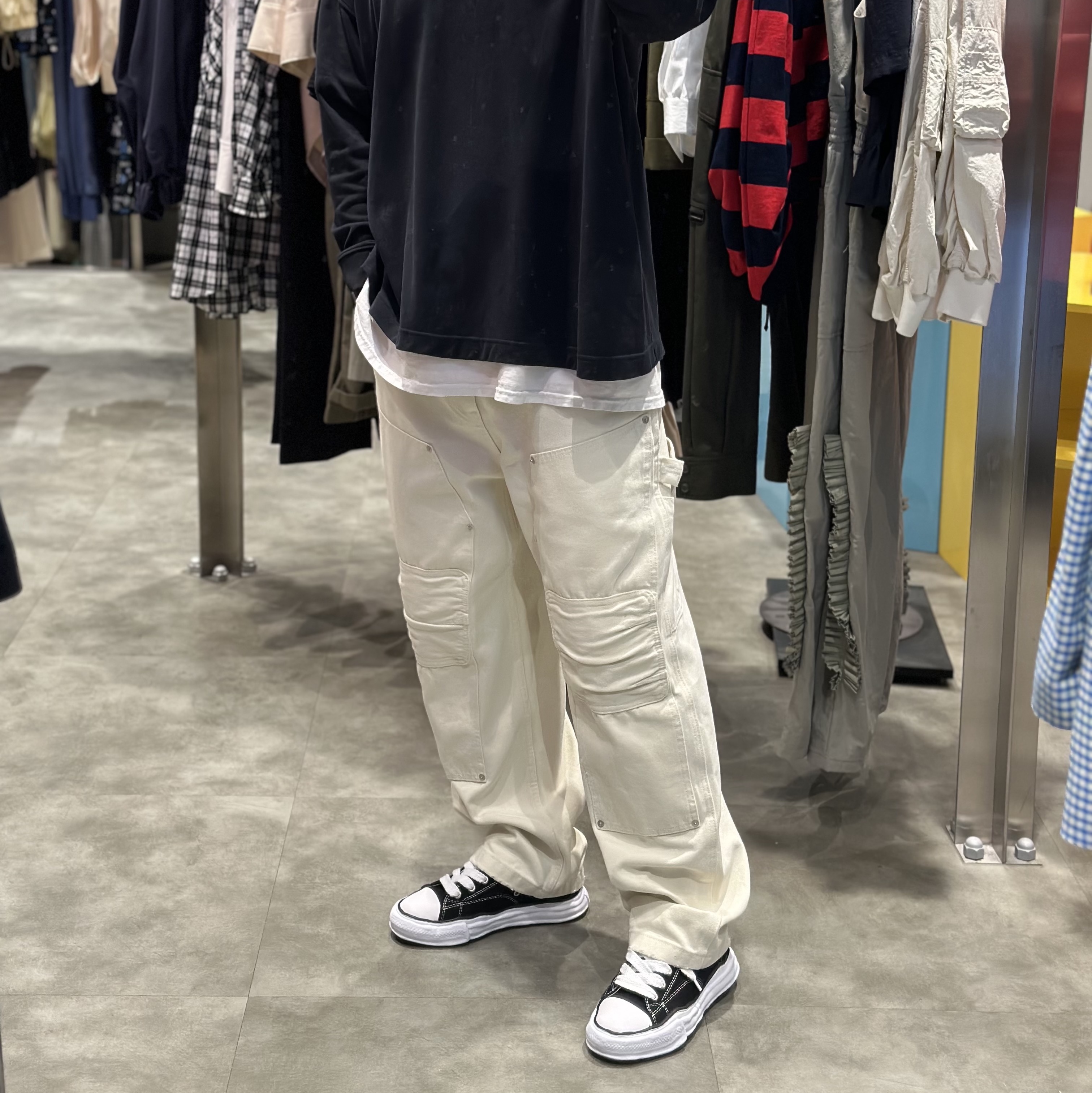 Nike x Peaceminusone LS T-Shirt Black (DR0098-010), Maison Mihara Yasuhiro Peterson OG Sole Canvas Low Sneakers Black 착용 스타일 - 2