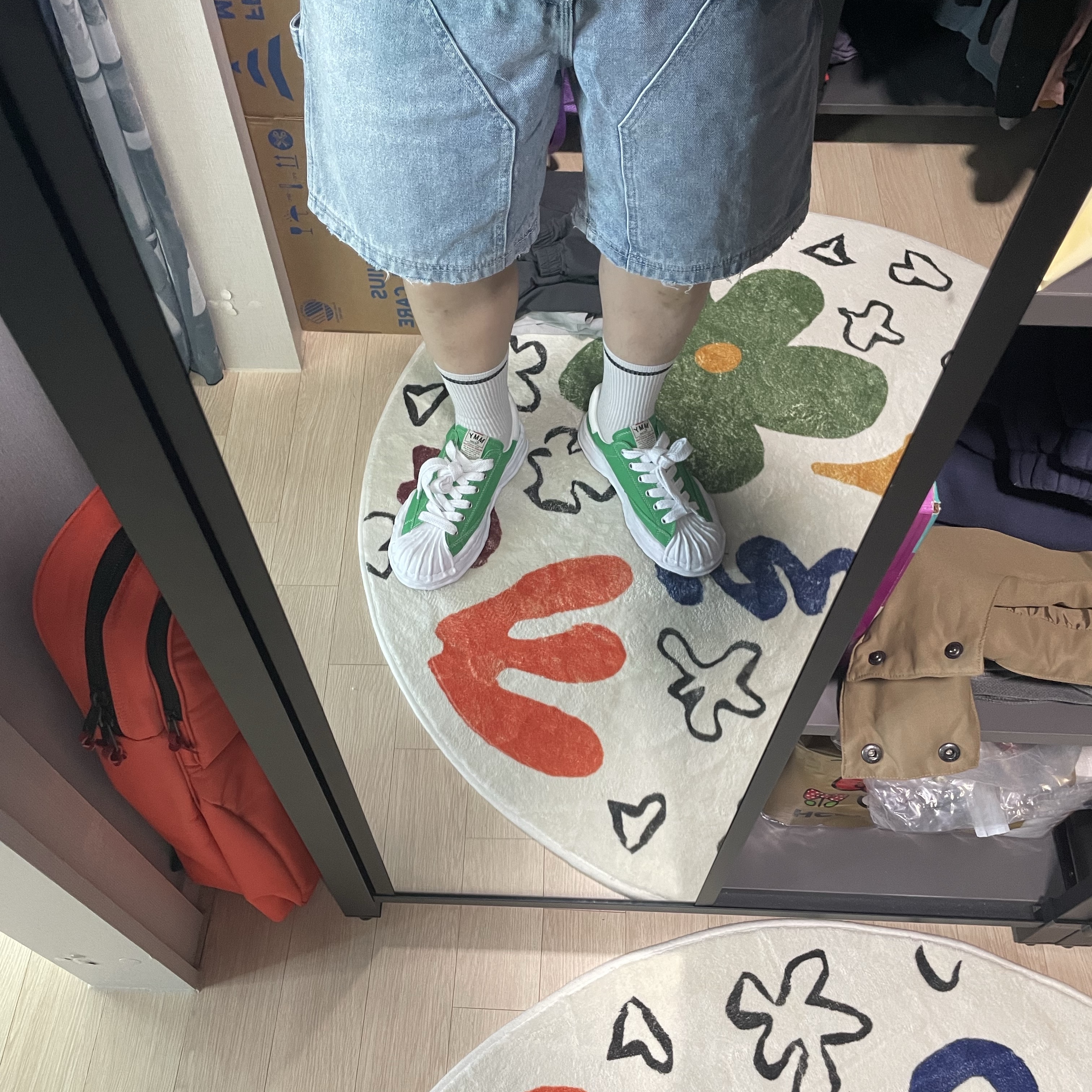 Maison Mihara Yasuhiro Blakey OG Sole Canvas Low-top Sneakers Green, Jordan x Travis Scott Jumpman Jack TR Sail and Dark Mocha 착용 스타일 - 1