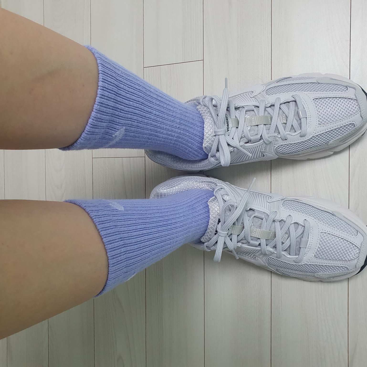Nike Zoom Vomero 5 SP Vast Grey 2023 착용 스타일 - 7