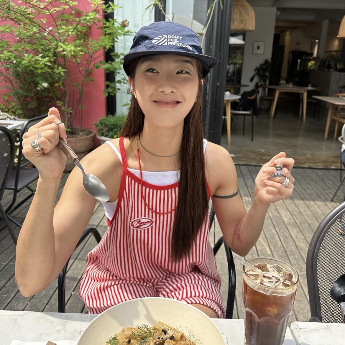Menasoo Summer Stripe Terry Strap Onepiece Red, Menasoo Summer Basic Terry Strap Onepiece Navy 착용 스타일