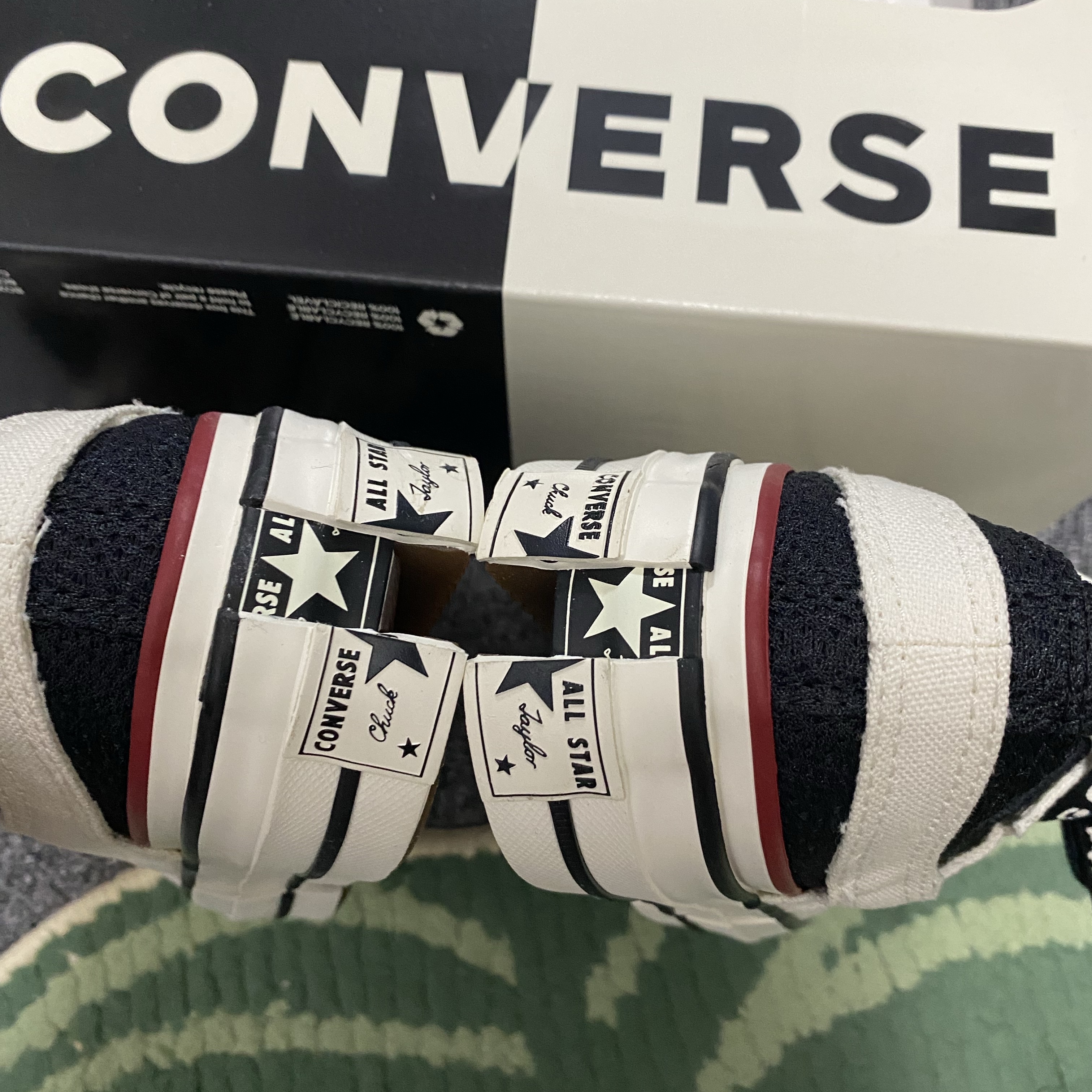 Converse x Feng Chen Wang Chuck 70 Ox 2-in-1 Egret 착용 스타일 - 3