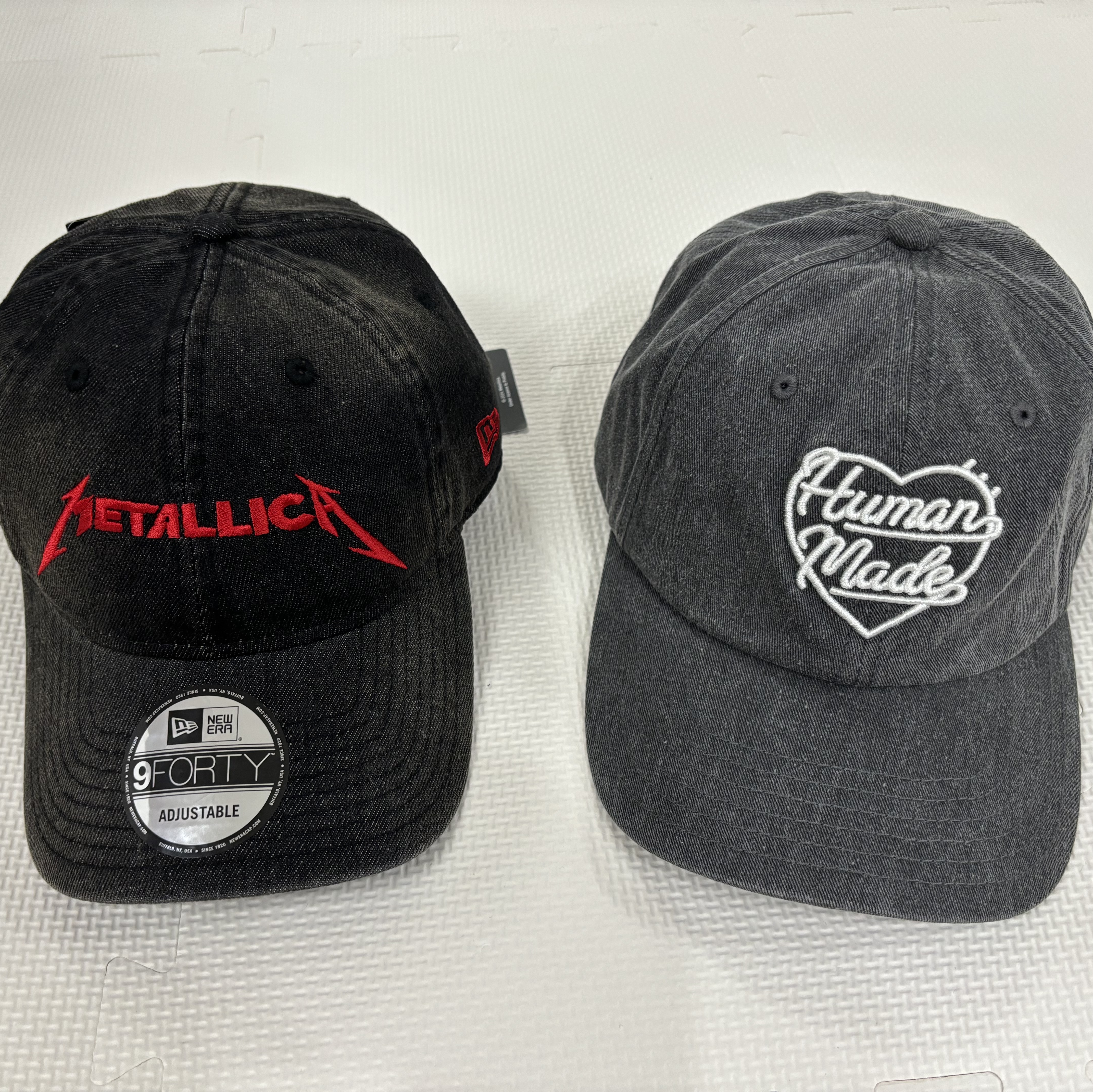 Human Made 6 Panel Cap #1 Black, New Era x Metallica Denim Unstructured Ball Cap Black 착용 스타일
