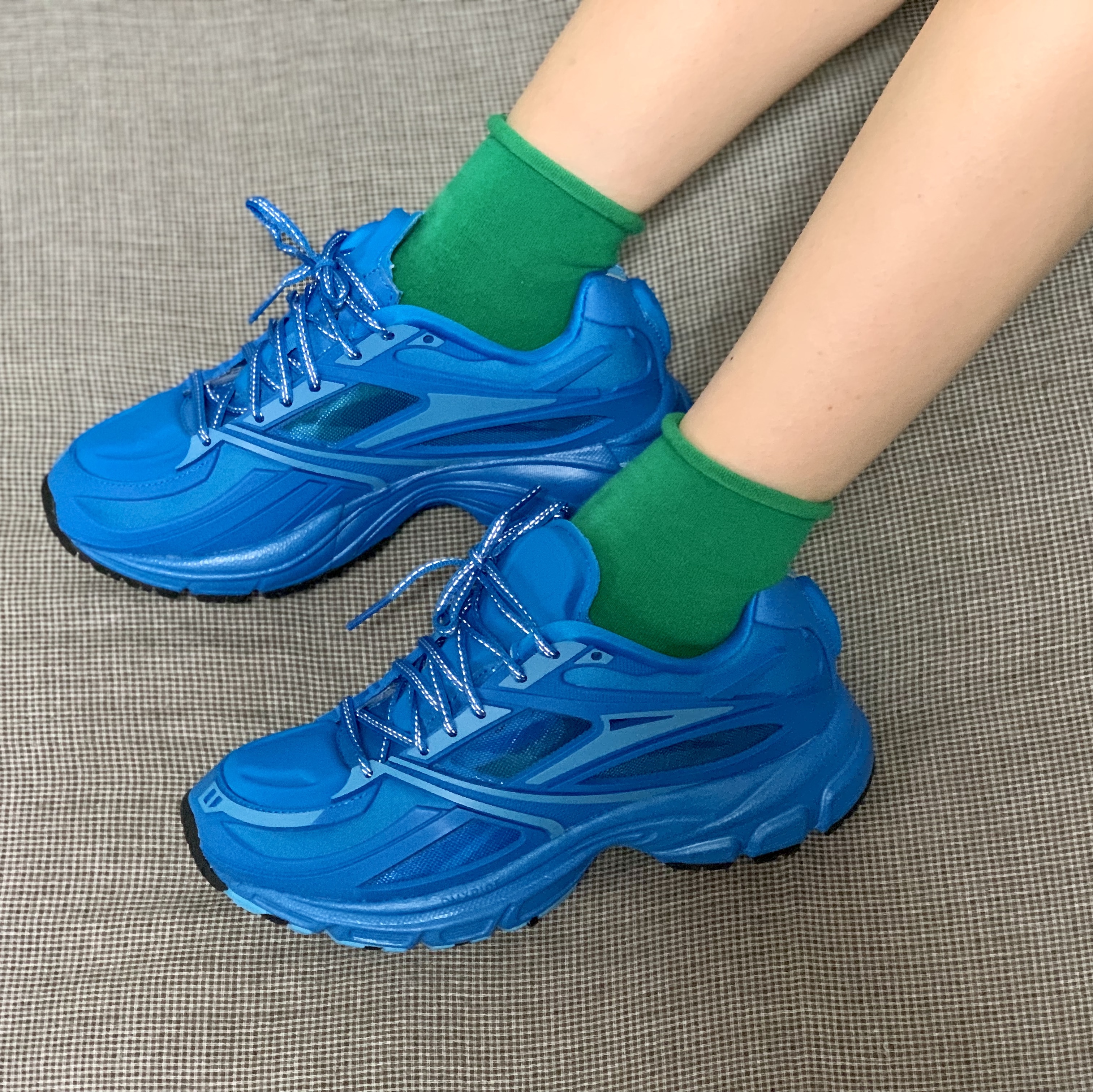 Reebok Premier Road Modern Pure Blue 착용 스타일