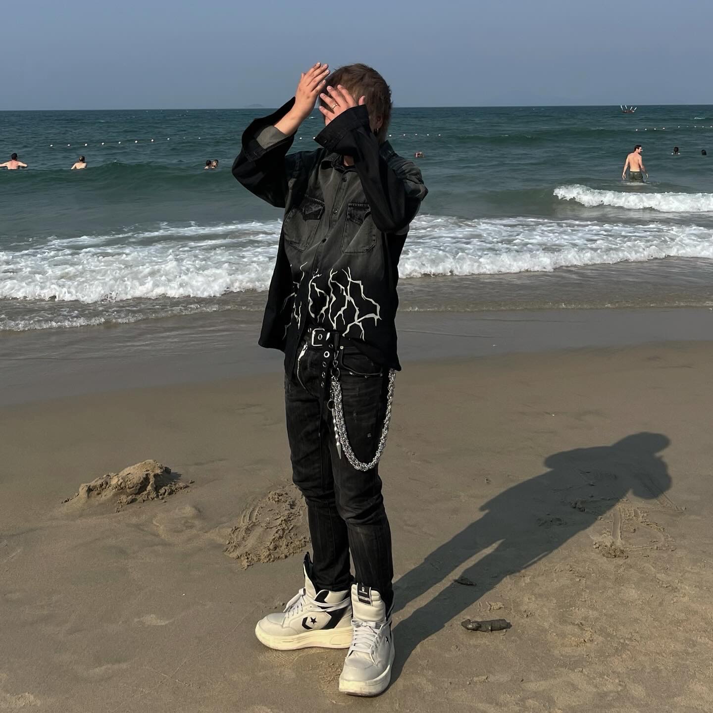 Converse x Drkshdw Turbowpn Pelican 착용 스타일 - 1