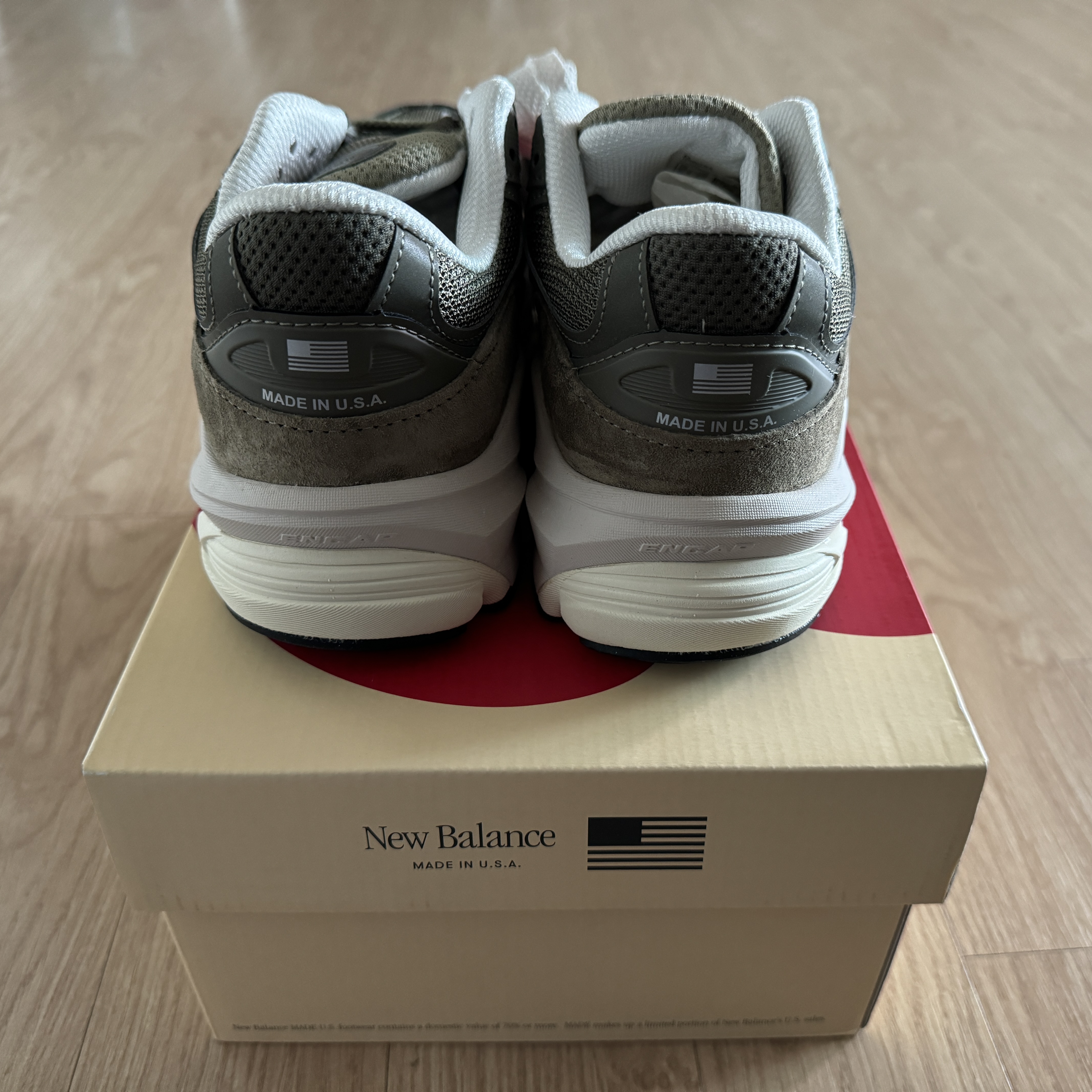 New Balance 990v6 Made in USA True Camo 착용 스타일 - 4
