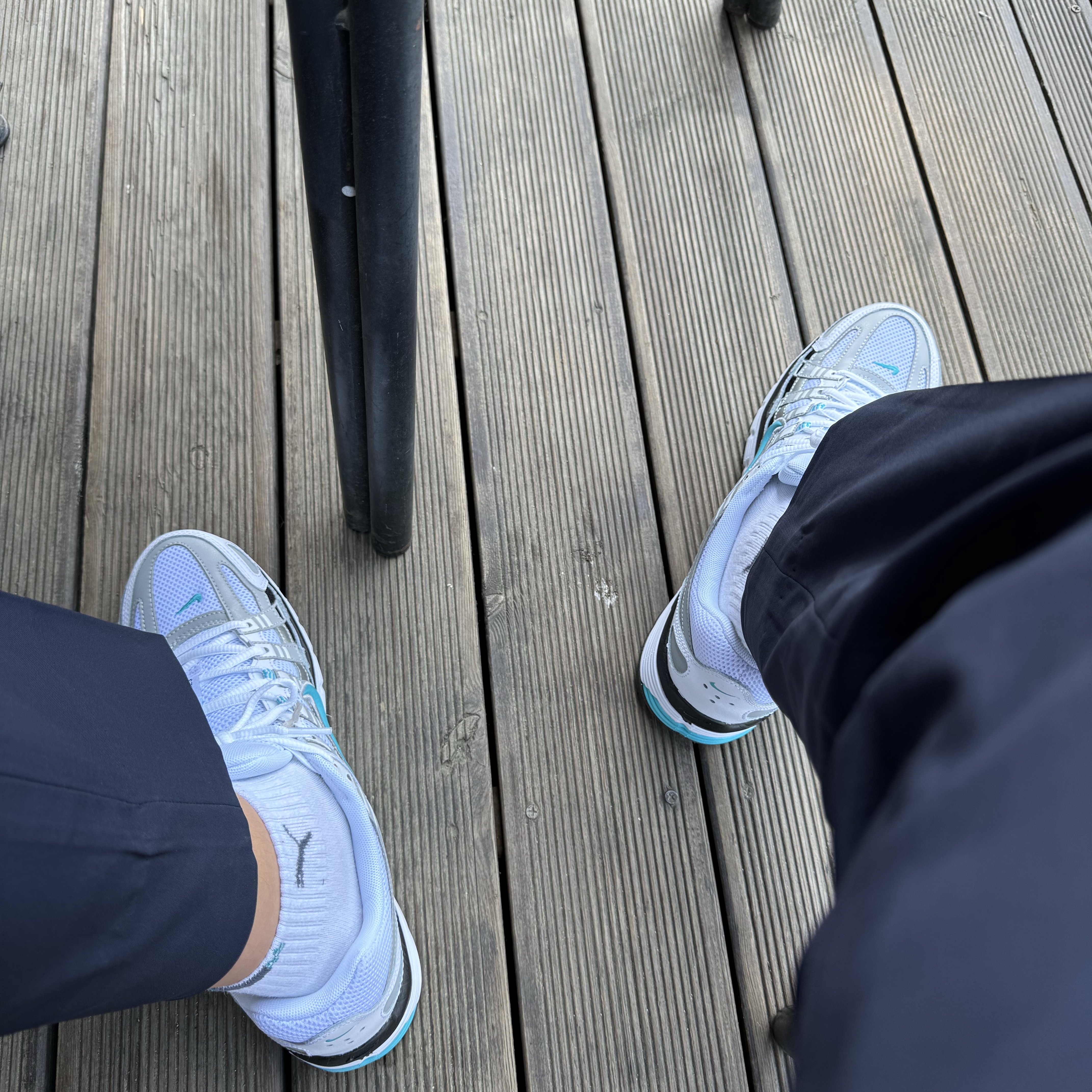 Nike P-6000 Dusty Cactus 착용 스타일