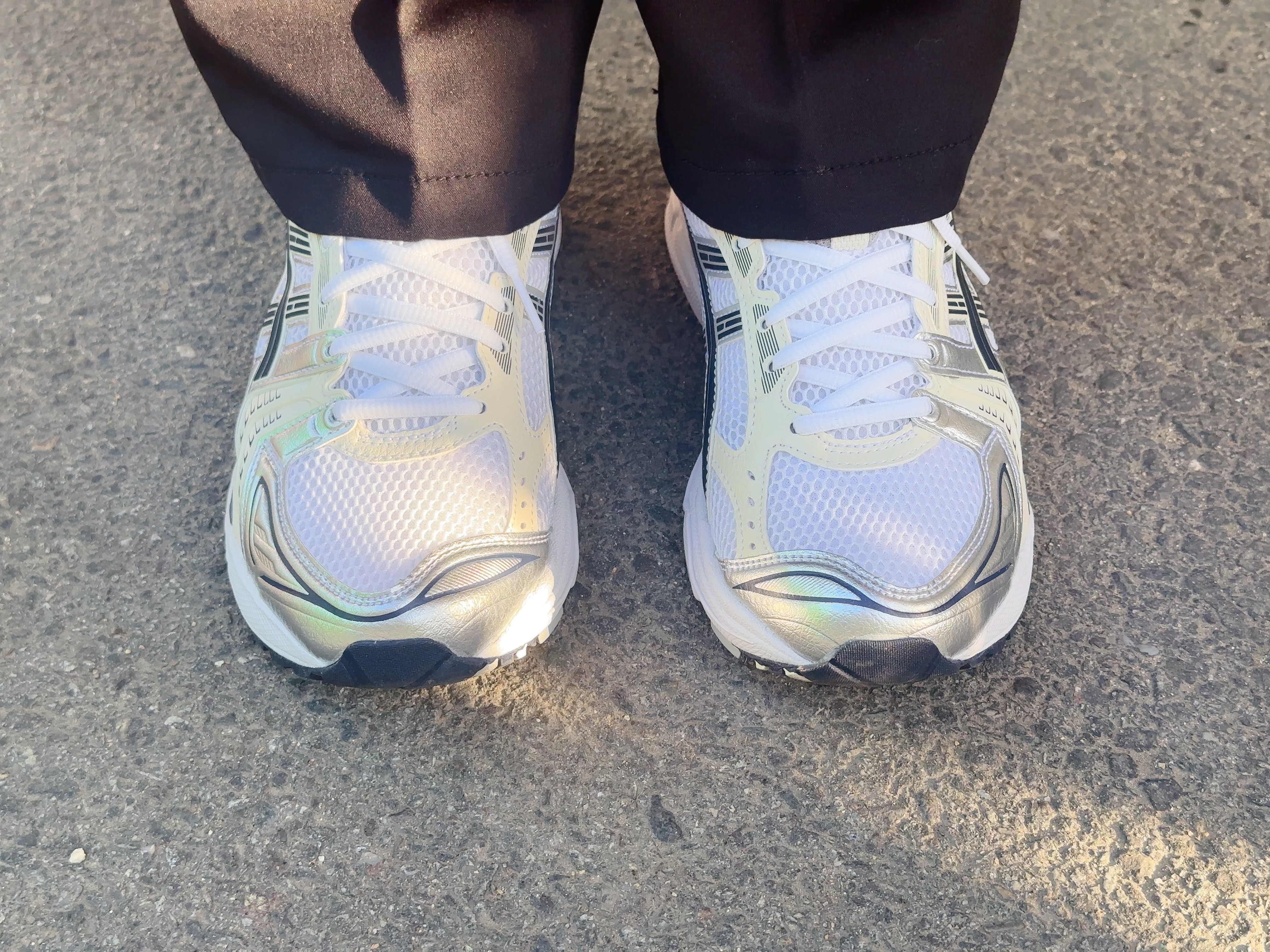 (W) Asics Gel-Kayano 14 White Midnight 착용 스타일 - 3