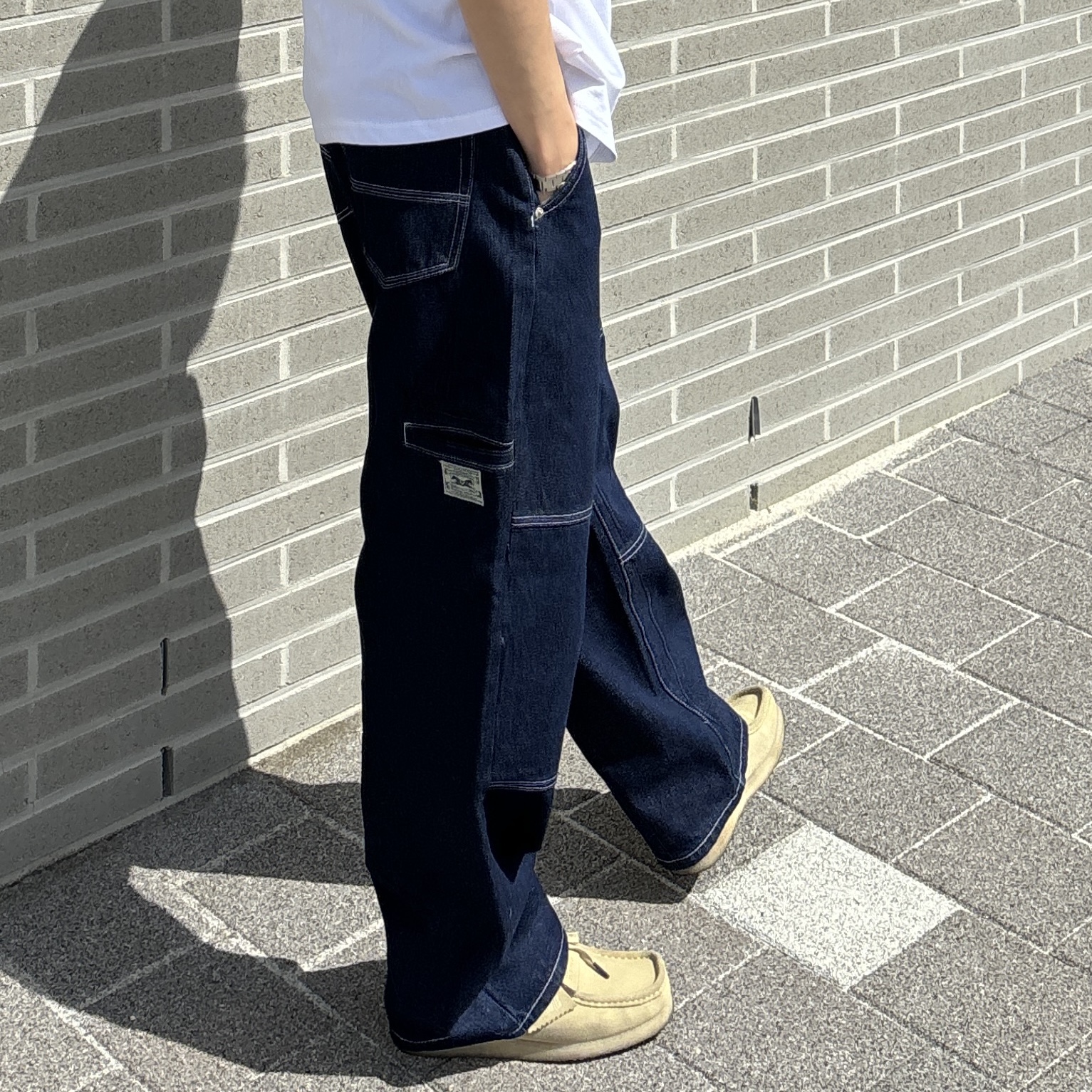 Clarks Wallabee Maple Suede 착용 스타일 - 4
