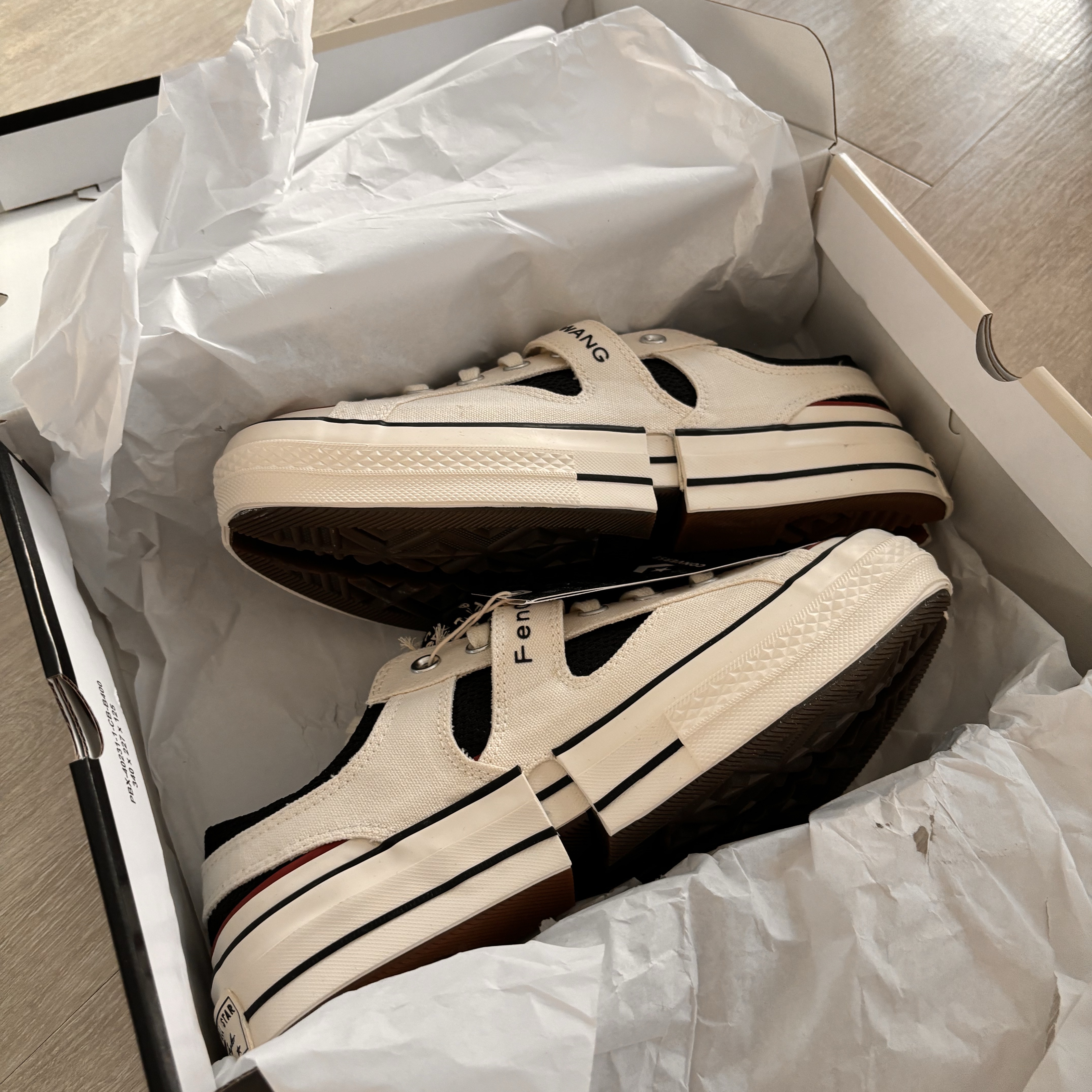 Converse x Feng Chen Wang Chuck 70 Ox 2-in-1 Egret 착용 스타일 - 2