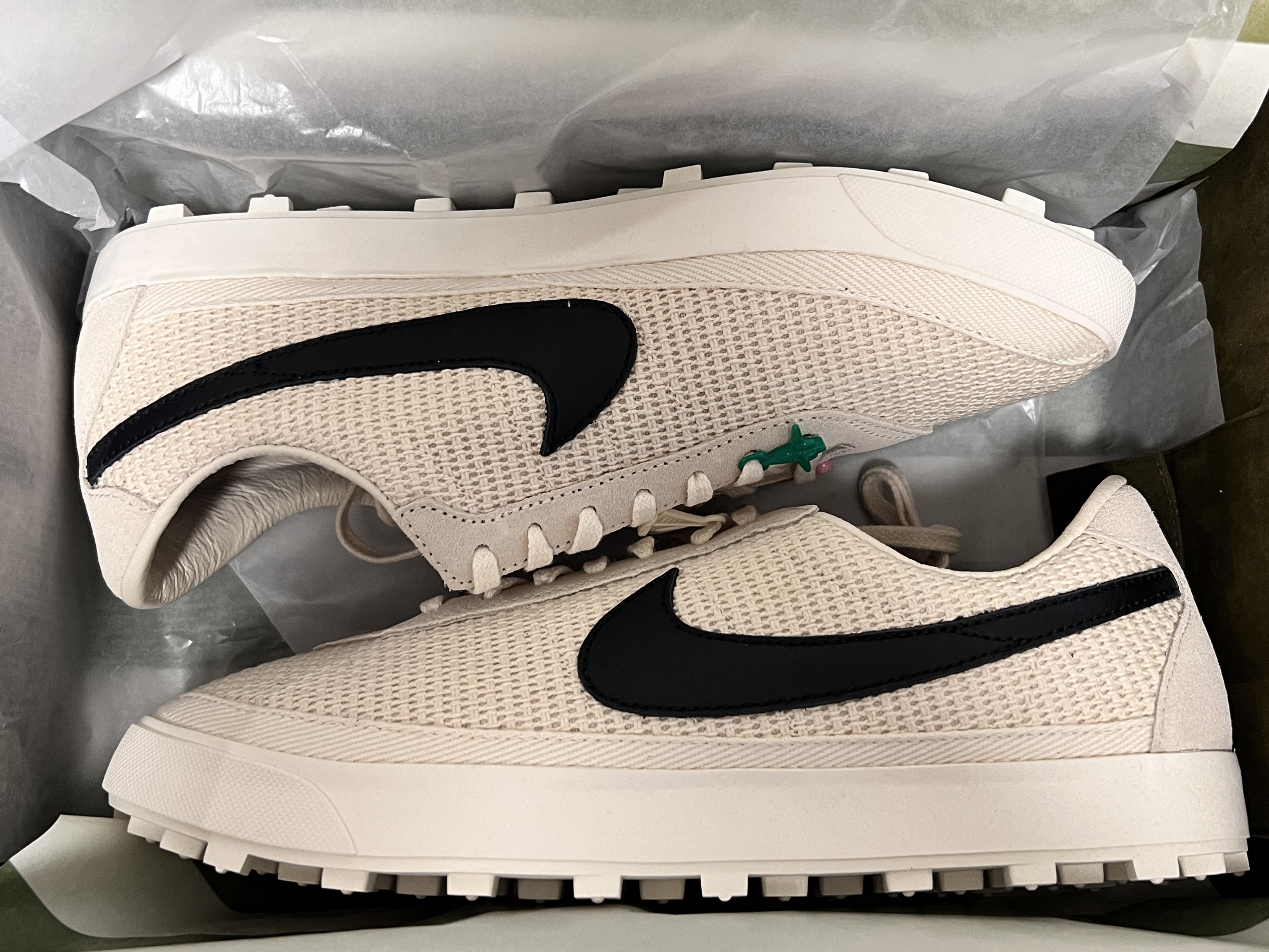 Nike x Bode Astrograbber SP Light Cream and Black 착용 스타일 - 2