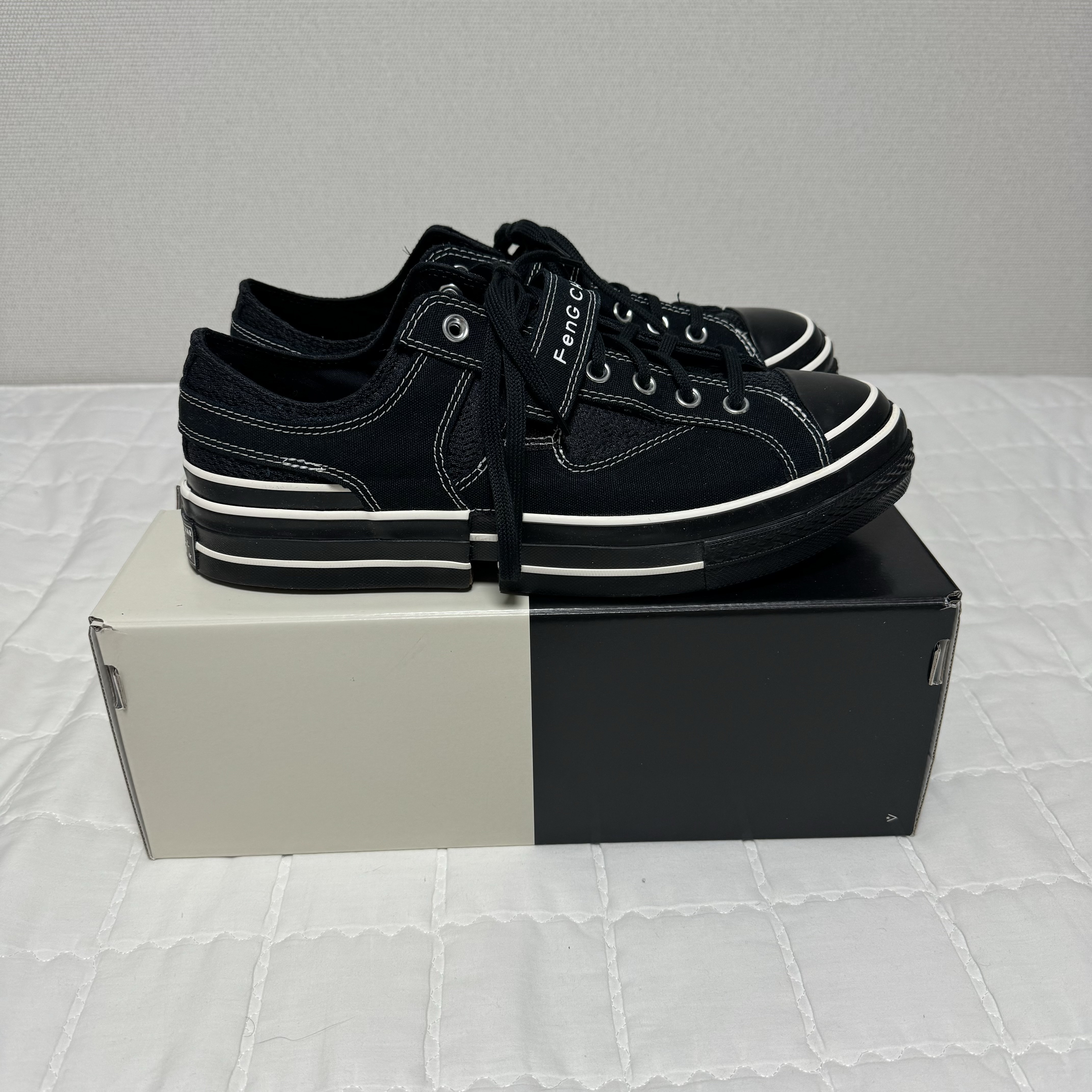 Converse x Feng Chen Wang Chuck 70 Ox 2-in-1 Black, Converse x Feng Chen Wang Chuck 70 Ox 2-in-1 Egret 착용 스타일 - 7