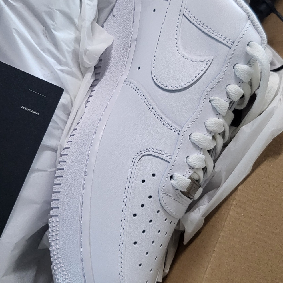 Nike Air Force 1 '07 Low White 착용 스타일