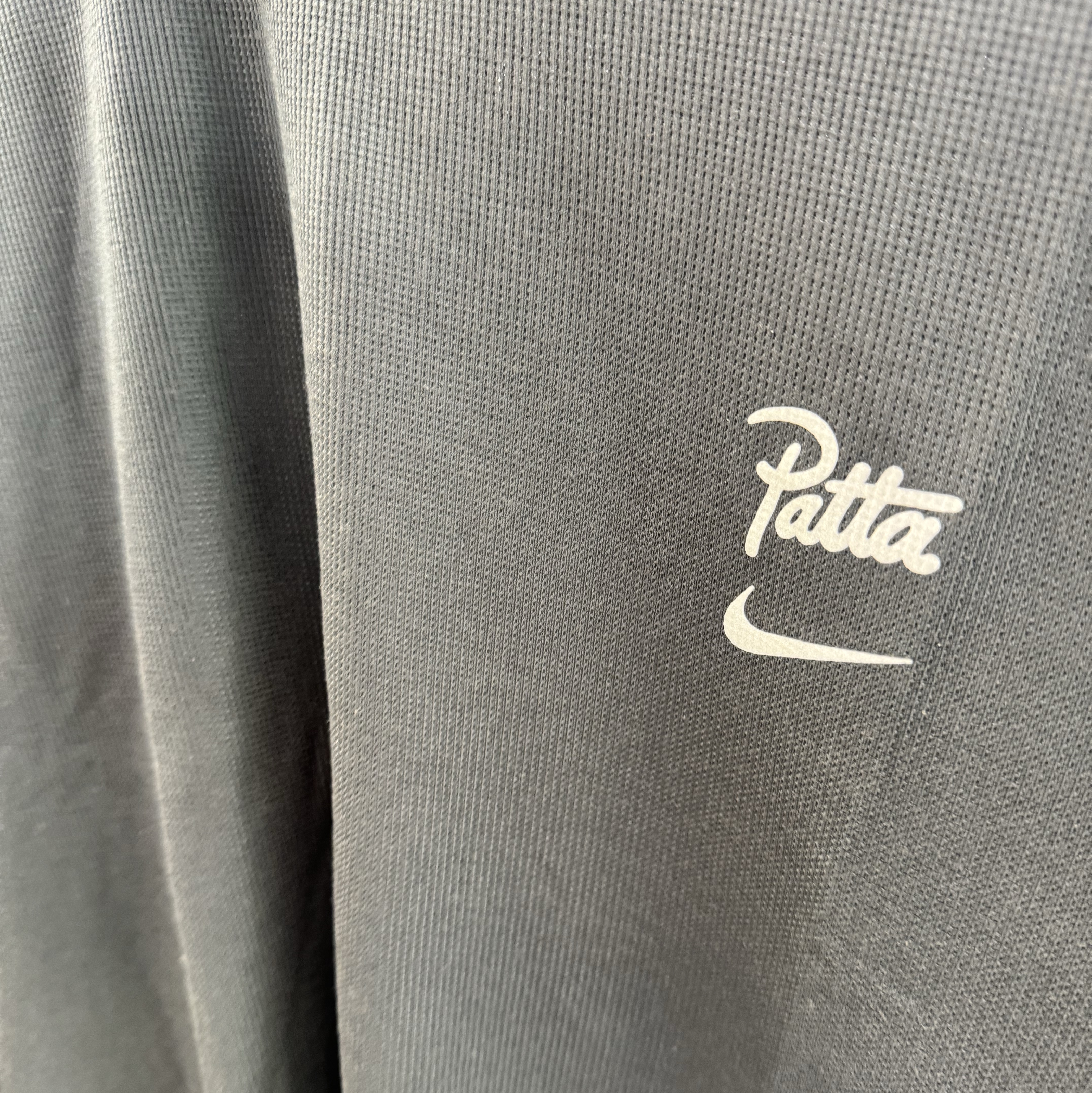 Nike x Patta T-Shirt Black - Asia 착용 스타일 - 1