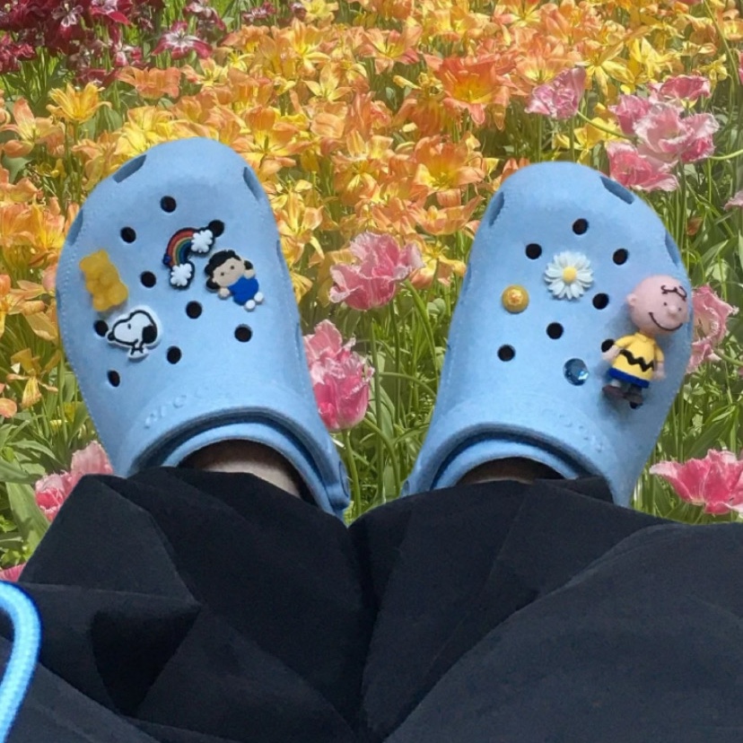 Crocs Classic Clog Mineral Blue 착용 스타일
