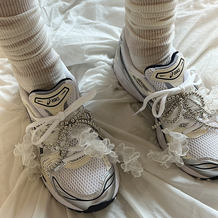 (W) Asics Gel-Kayano 14 White Midnight 착용 스타일 - 1