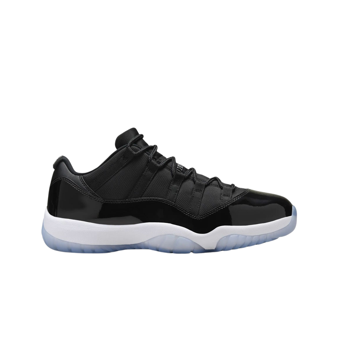 조던 11 레트로 로우 블랙 앤 바시티 로얄(Jordan 11 Retro Low Black and Varsity Royal)