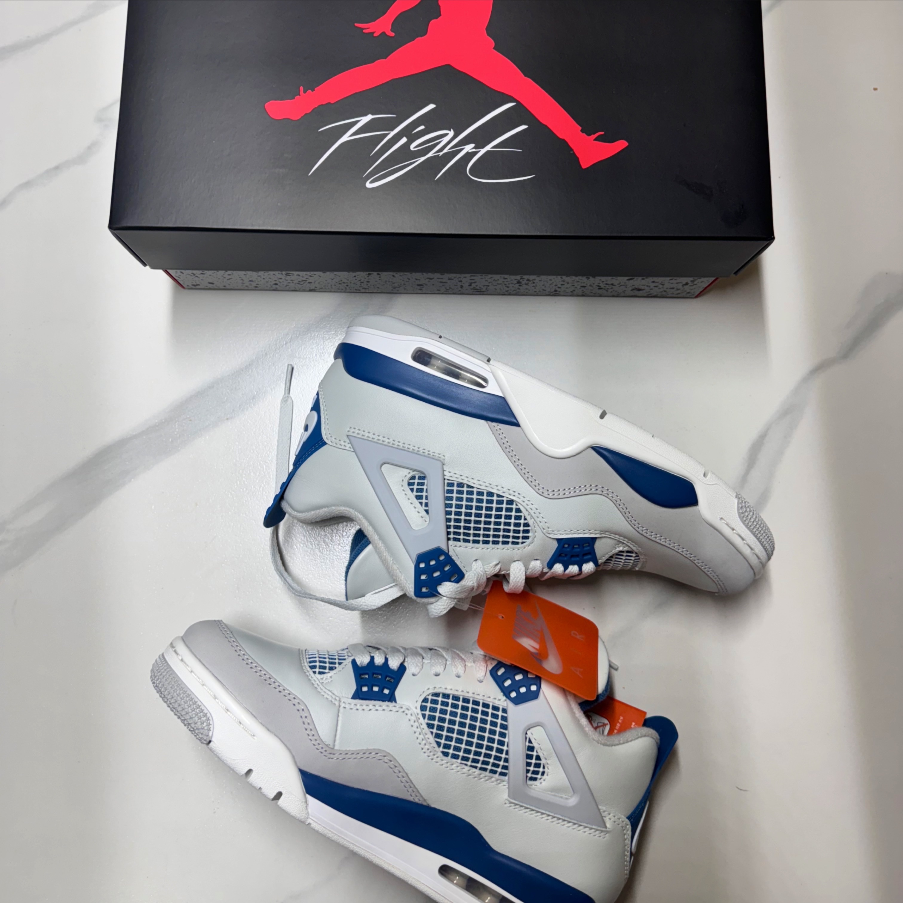 Jordan 4 Retro Industrial Blue 착용 스타일 - 5
