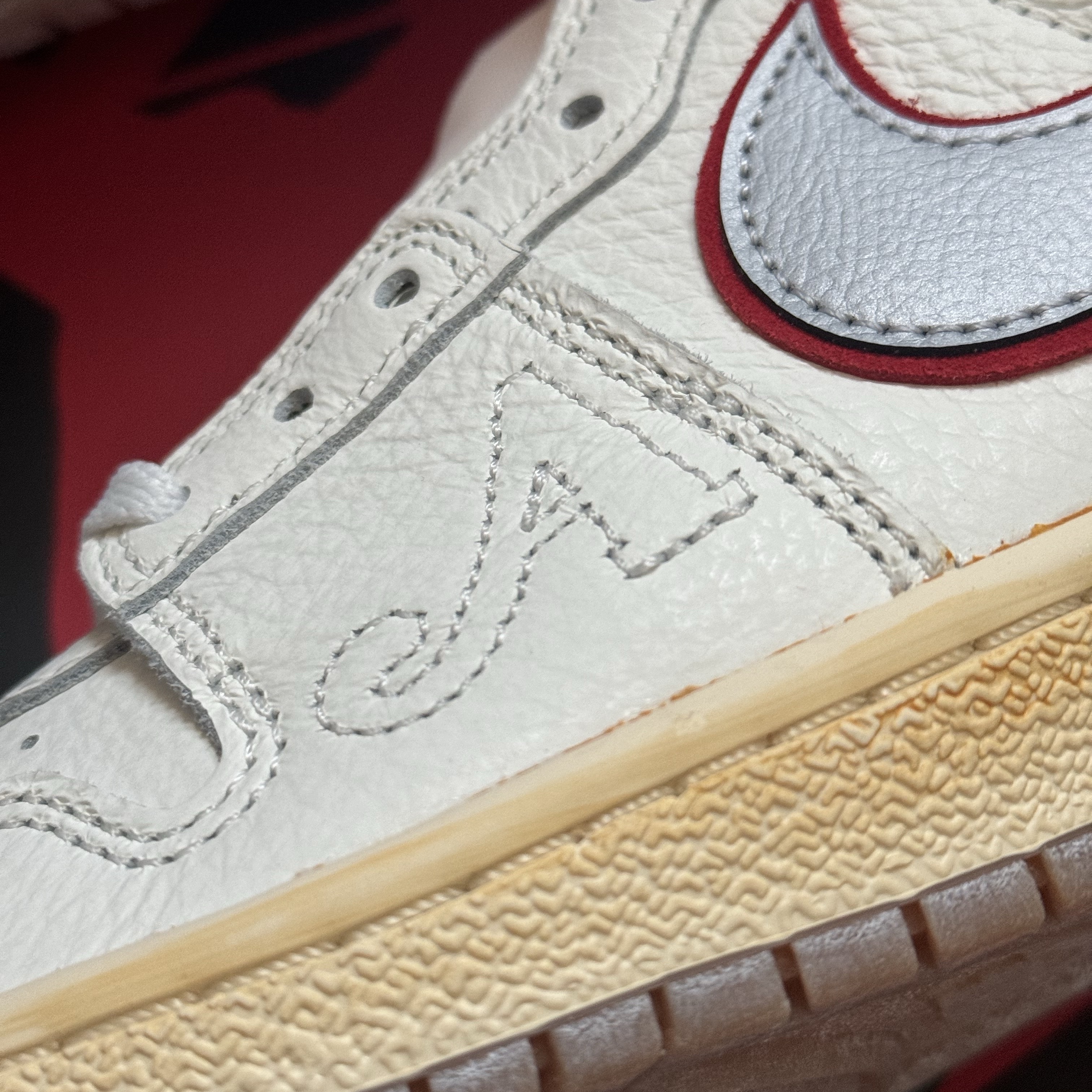 Jordan x Awake NY Air Ship PE SP Sail University Red 착용 스타일 - 2