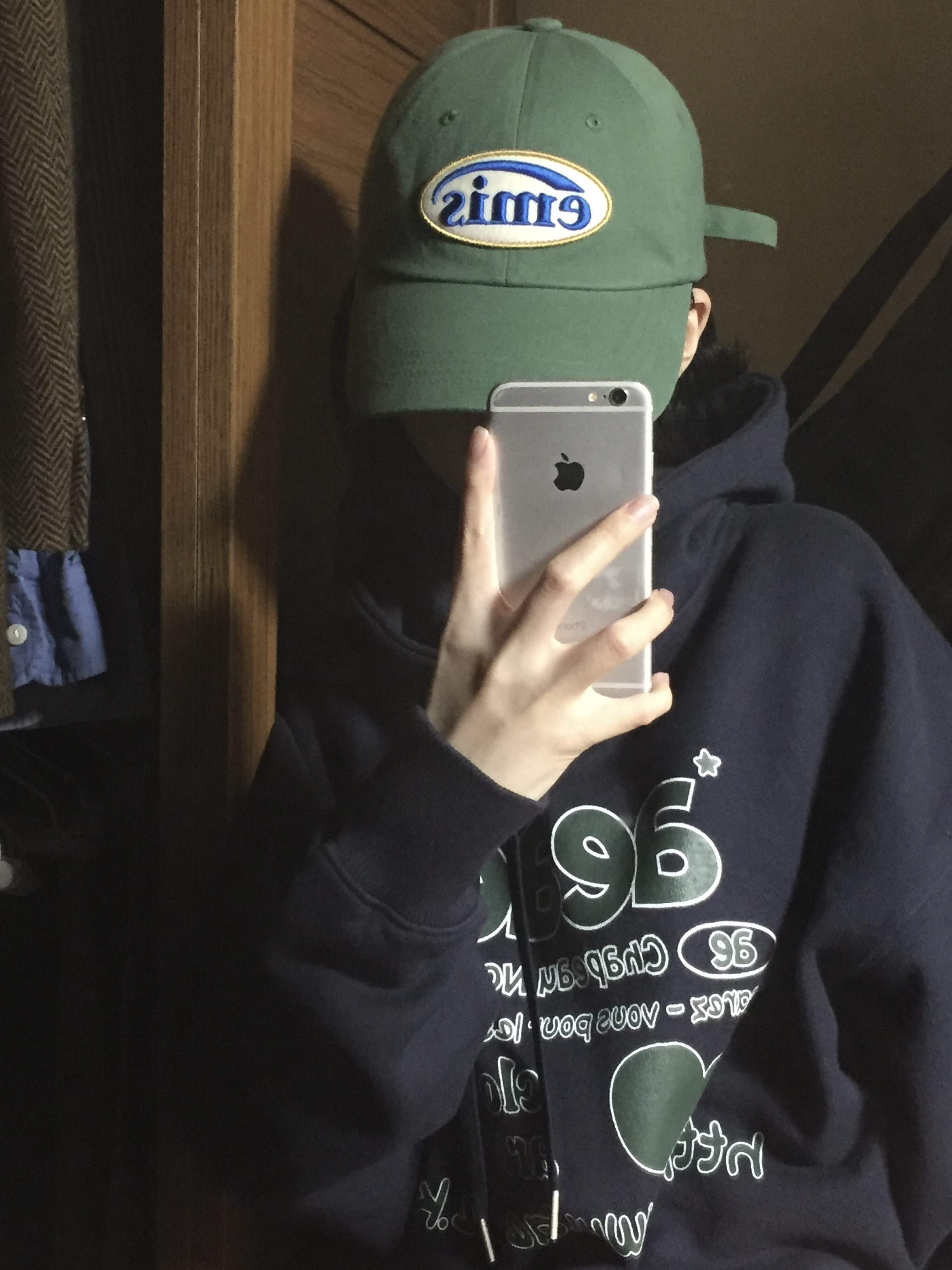 Emis Wappen Ball Cap Green 착용 스타일 - 1