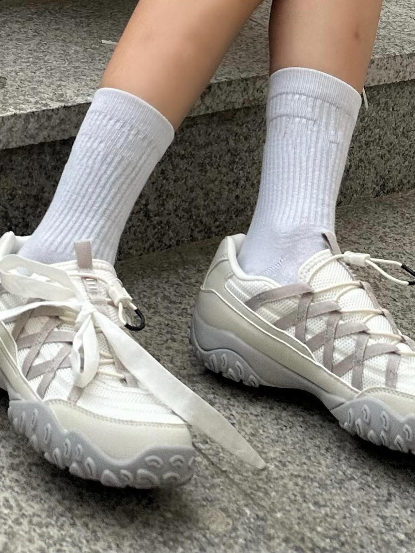 Fila Echappe Lace Grey Blue 착용 스타일 - 3